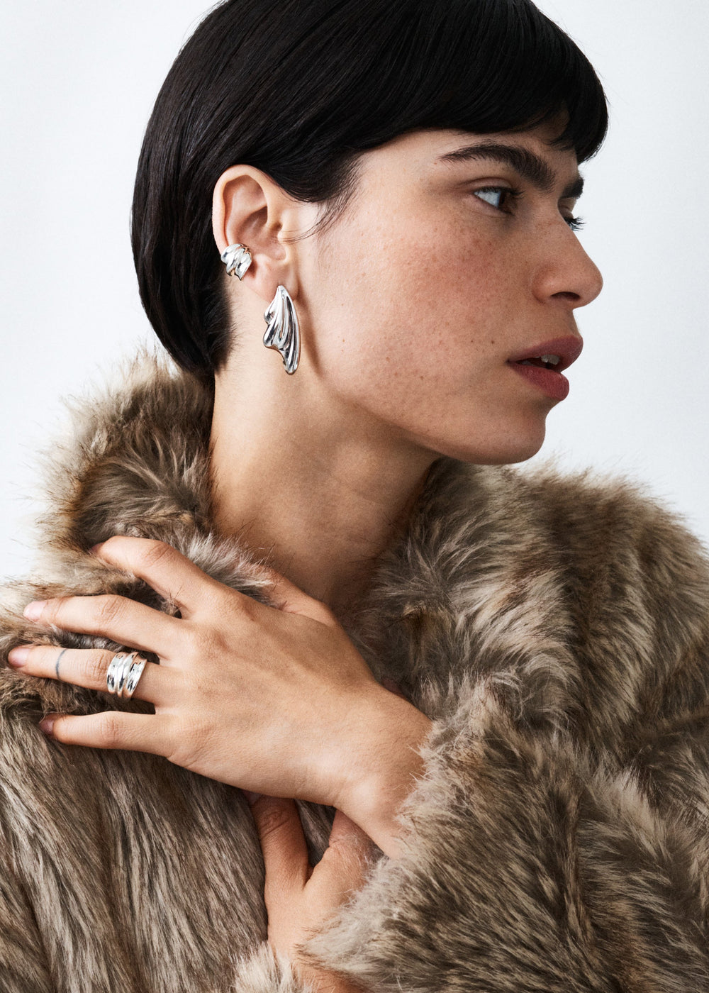 Otiumberg Statement Wave Earrings - Silver - 1