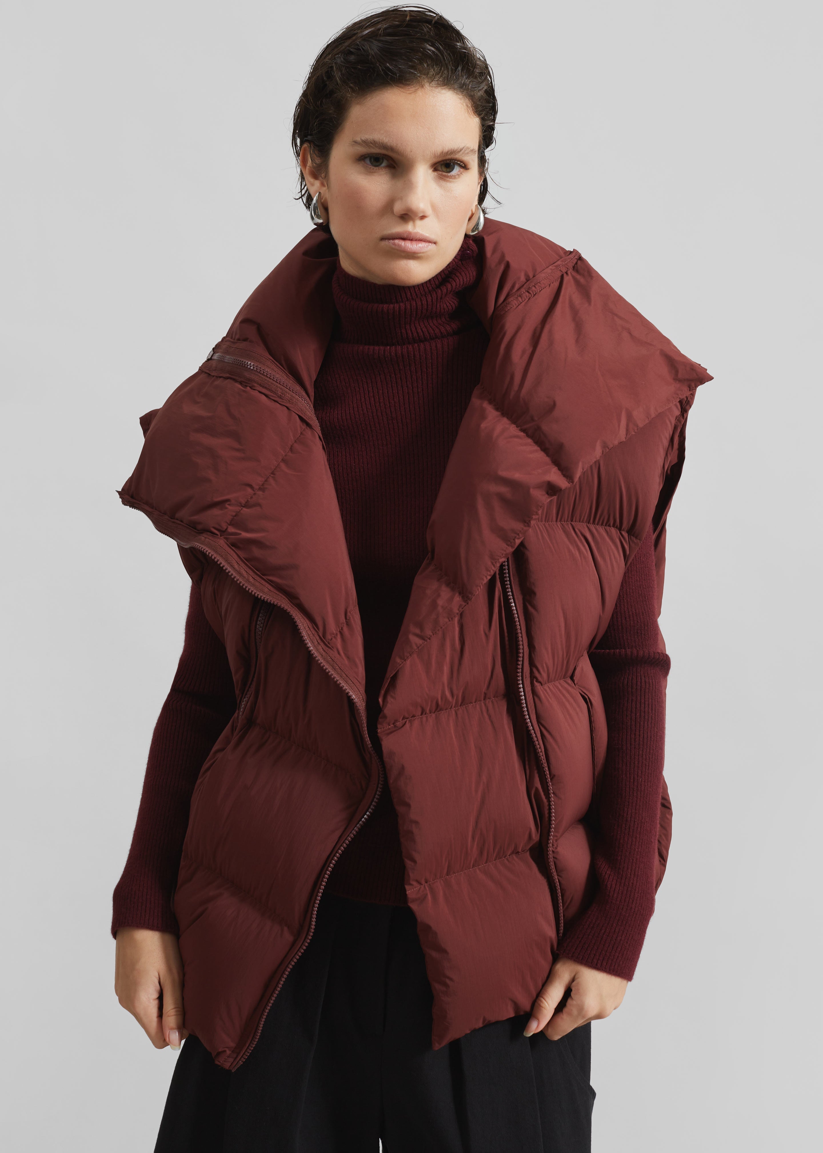 Otley Sleeveless Puffer Vest - Burgundy - 2