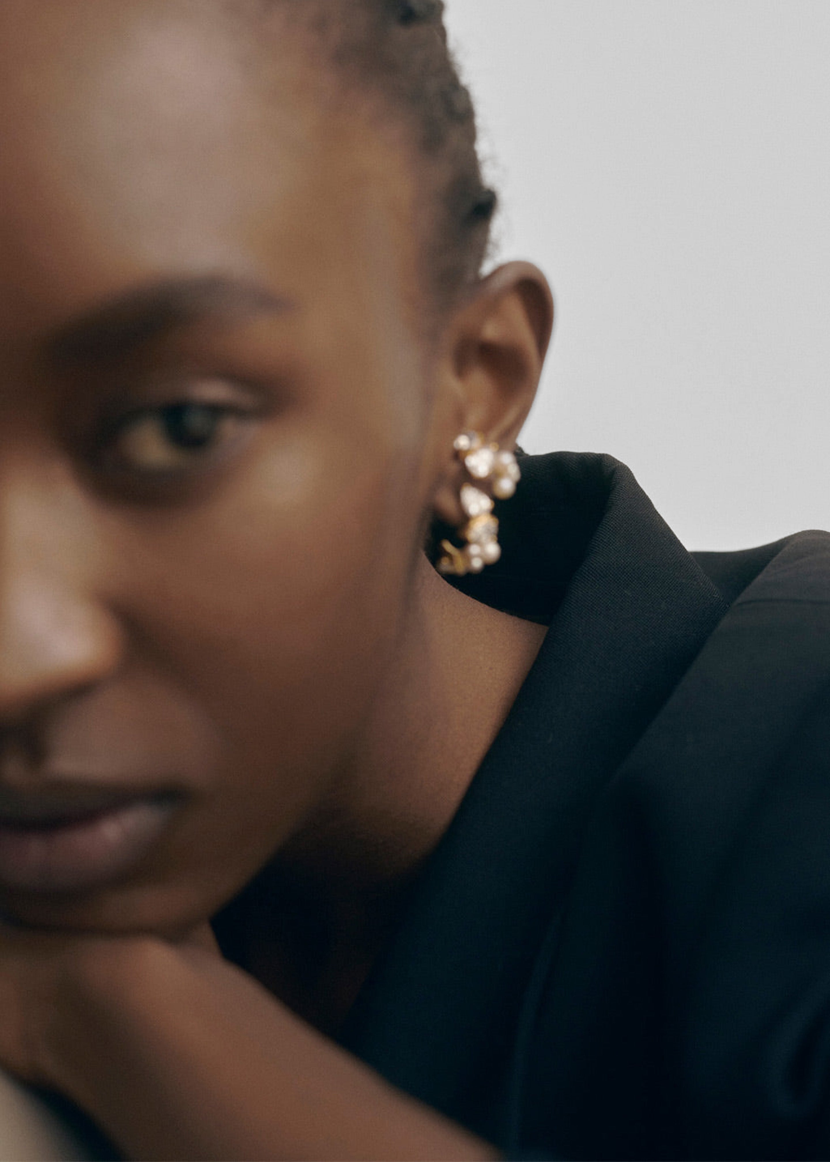 Completedworks Chasing Shadows Ear Cuff - Gold - 4