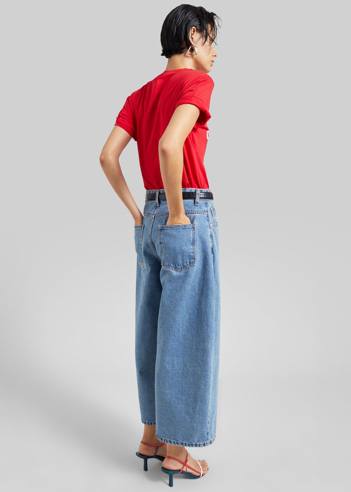 Palmi Cropped Barrel Leg Jeans - Medium Wash - 6