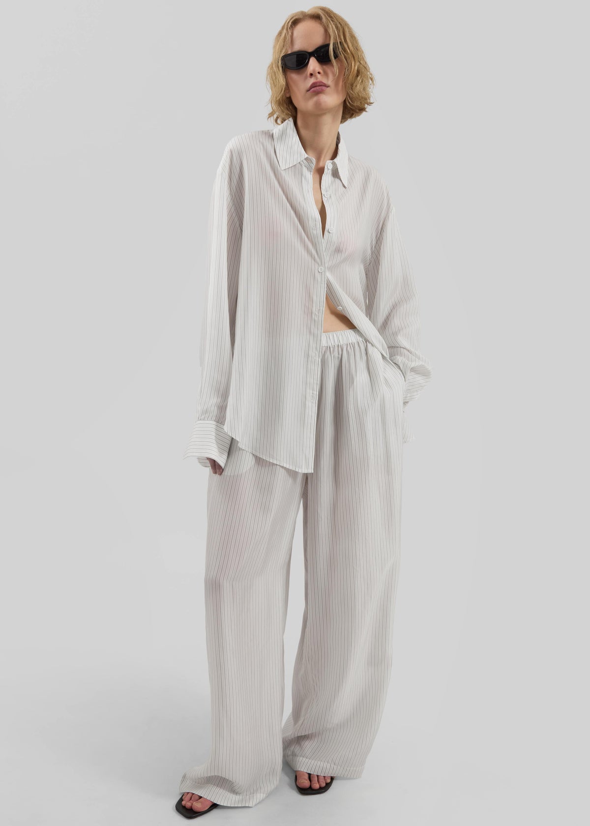 Peri Double Striped Shirt - White/Black Stripe - 7