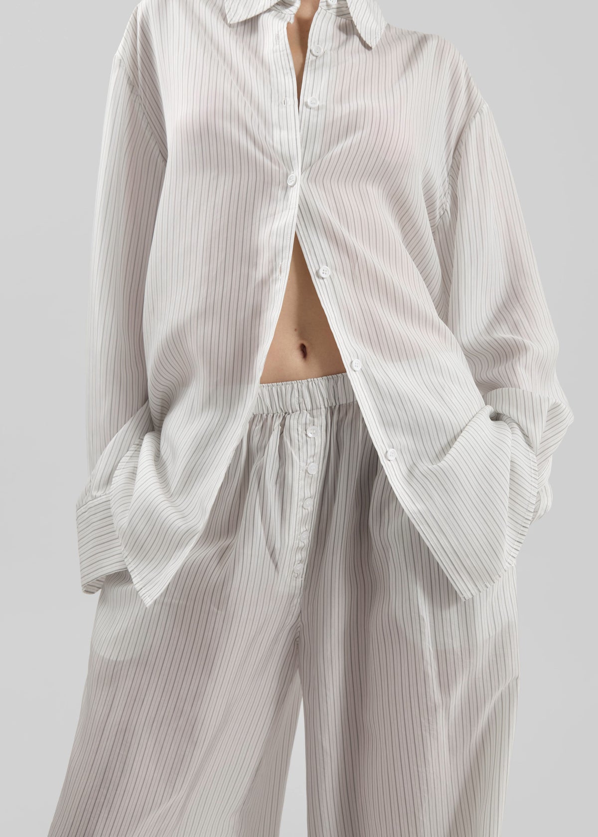 Peri Double Striped Shirt - White/Black Stripe - 11