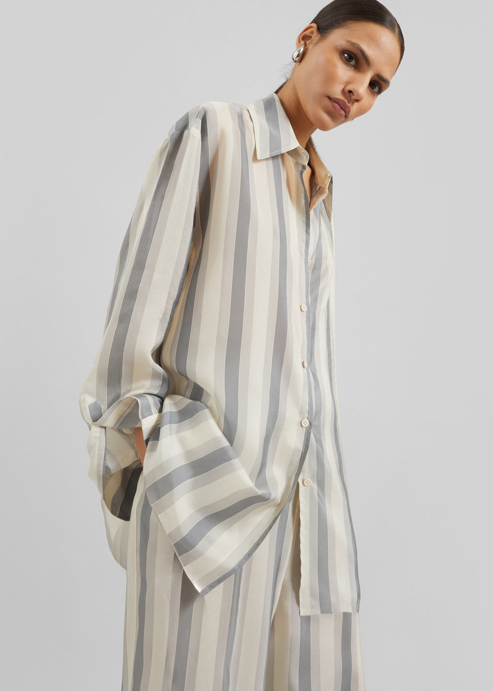 Peri Fluid Shirt - White/Grey Stripe - 1