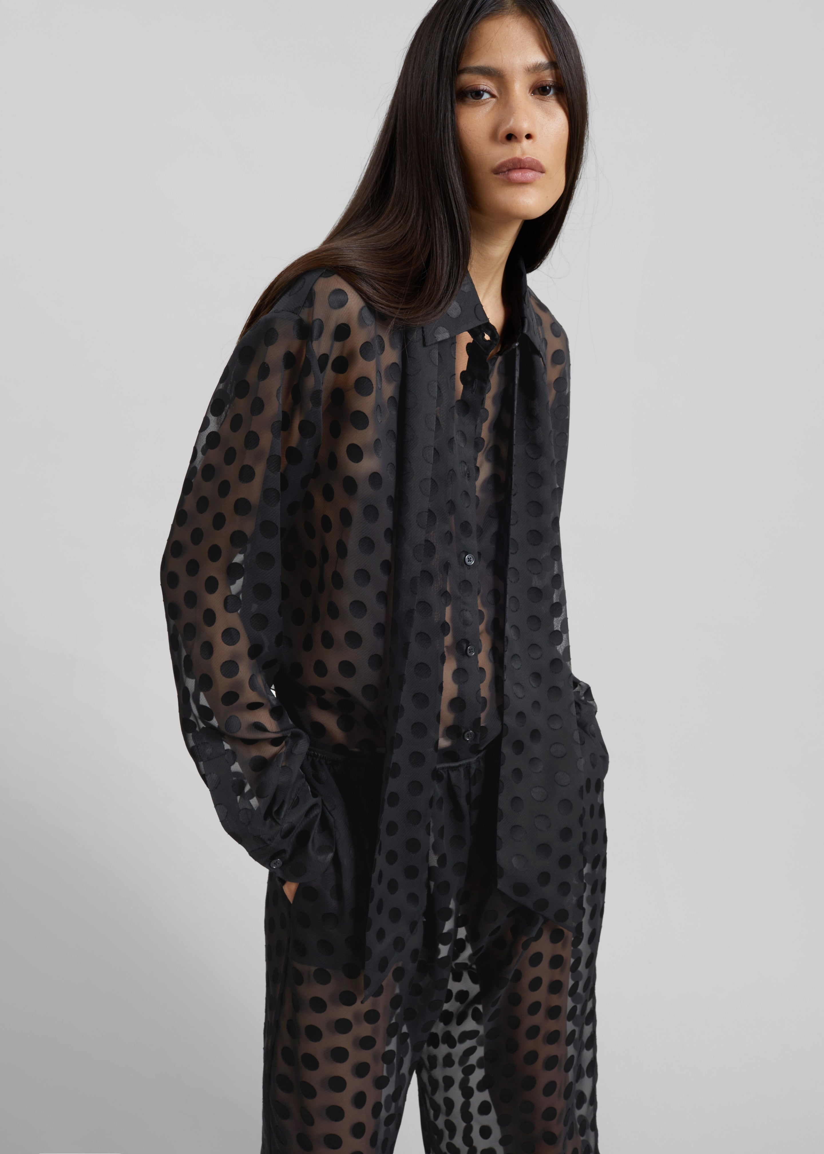 Peri Sheer Tie-Neck Shirt - Black Polka Dot – The Frankie Shop Europe