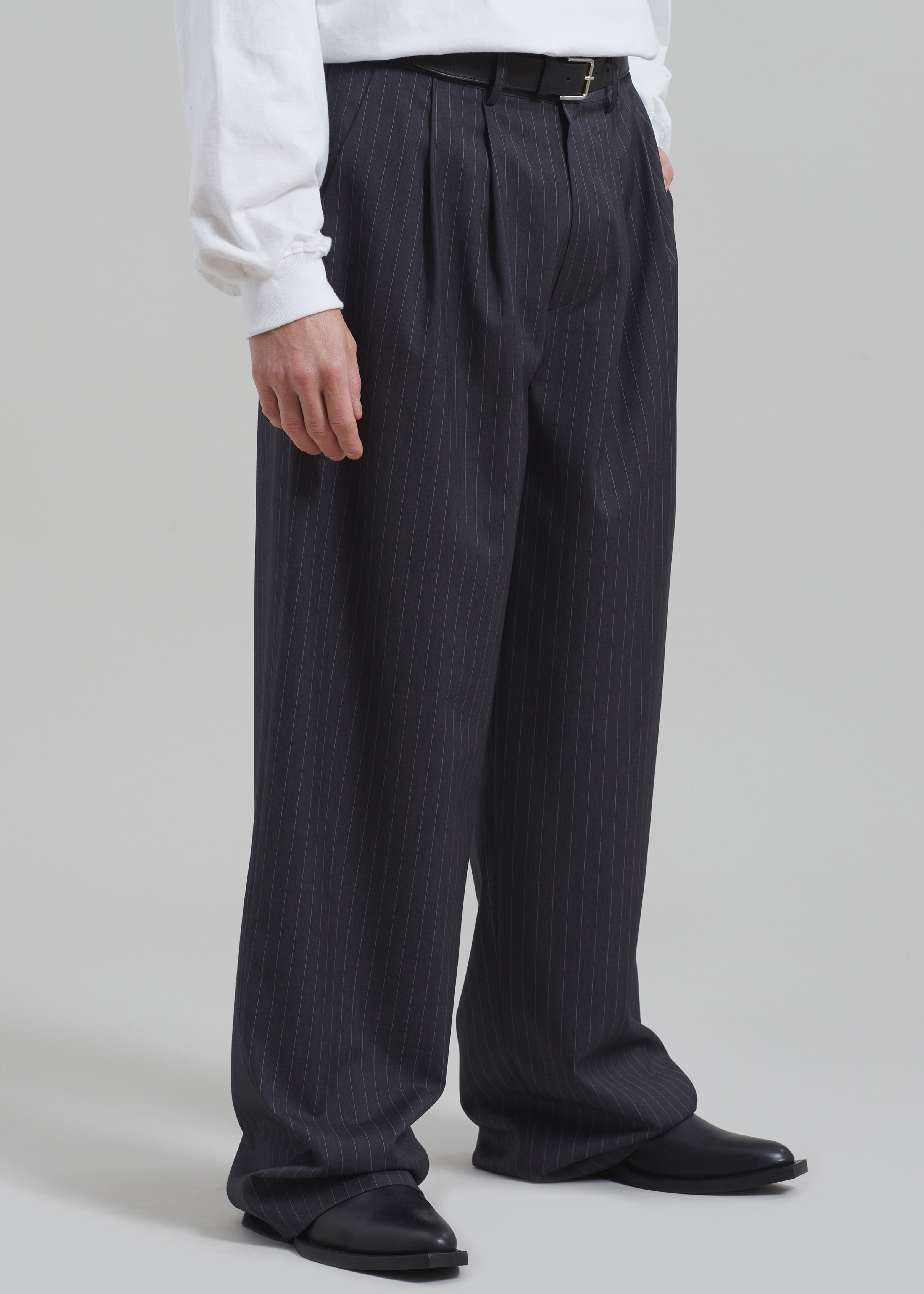 Peyton Pleated Pants - Grey Pinstripe - 8