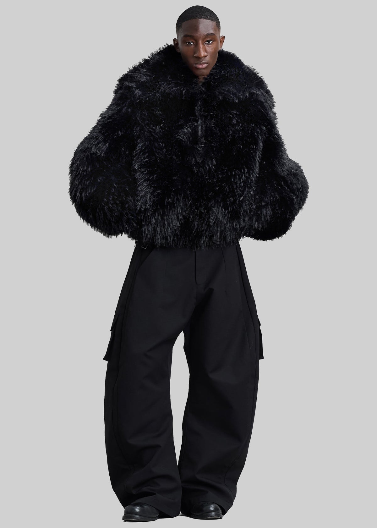 Pieces Uniques Le Sailor Faux Fur Sweatshirt - Black - 11