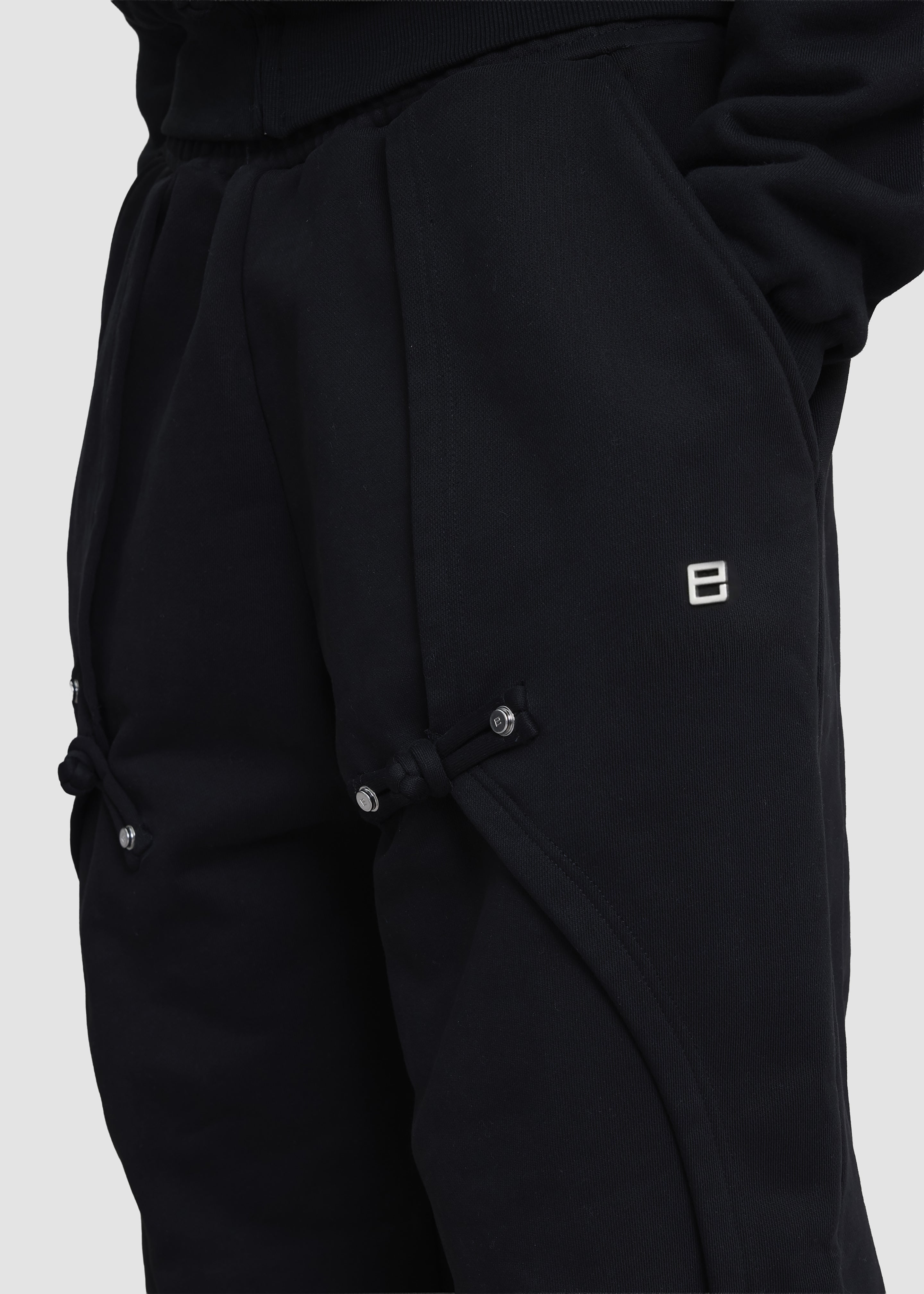Pieces Uniques Ma Gua Joggers - Moshui Black