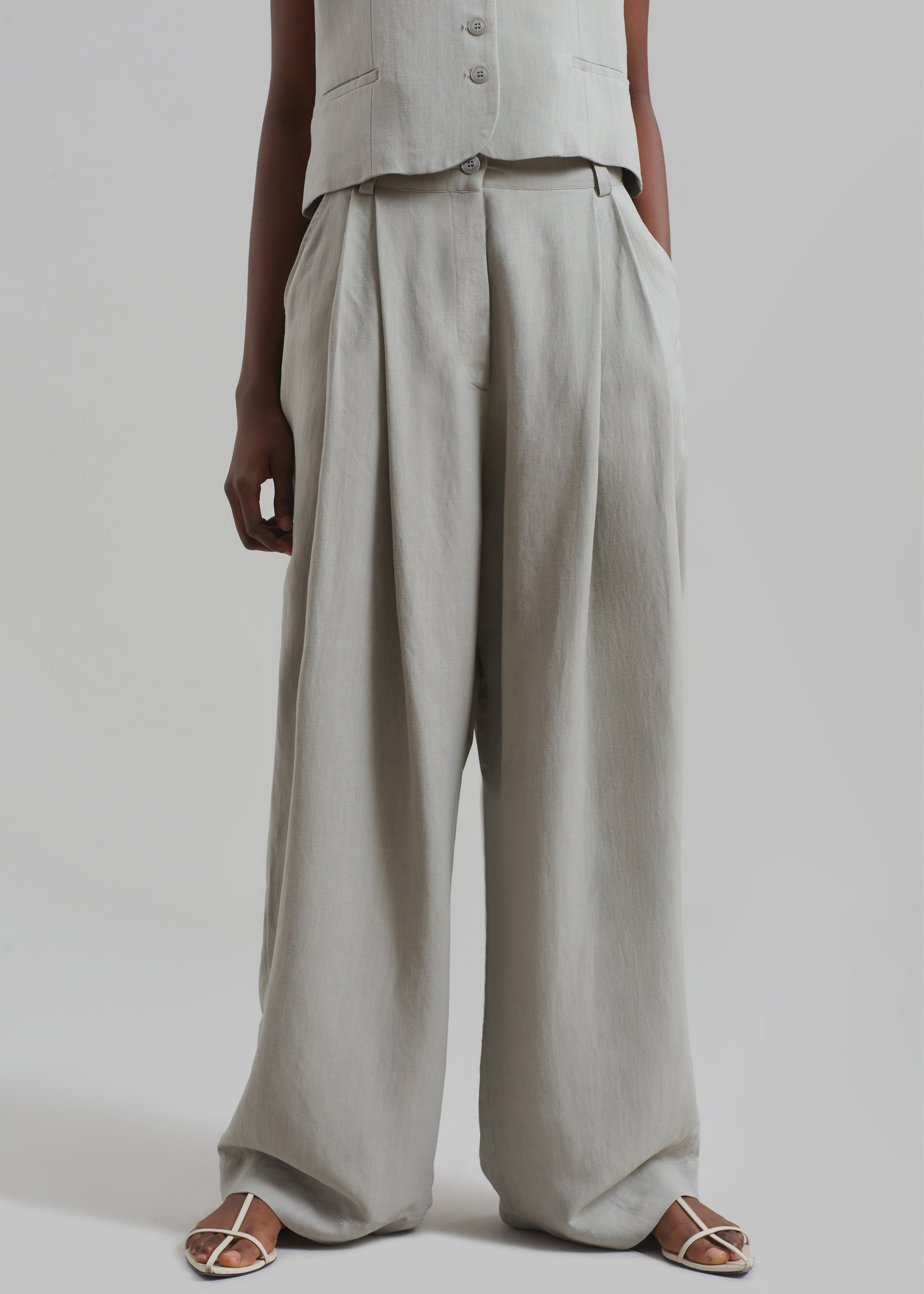 Piper Pleated Trousers - Sage - 8
