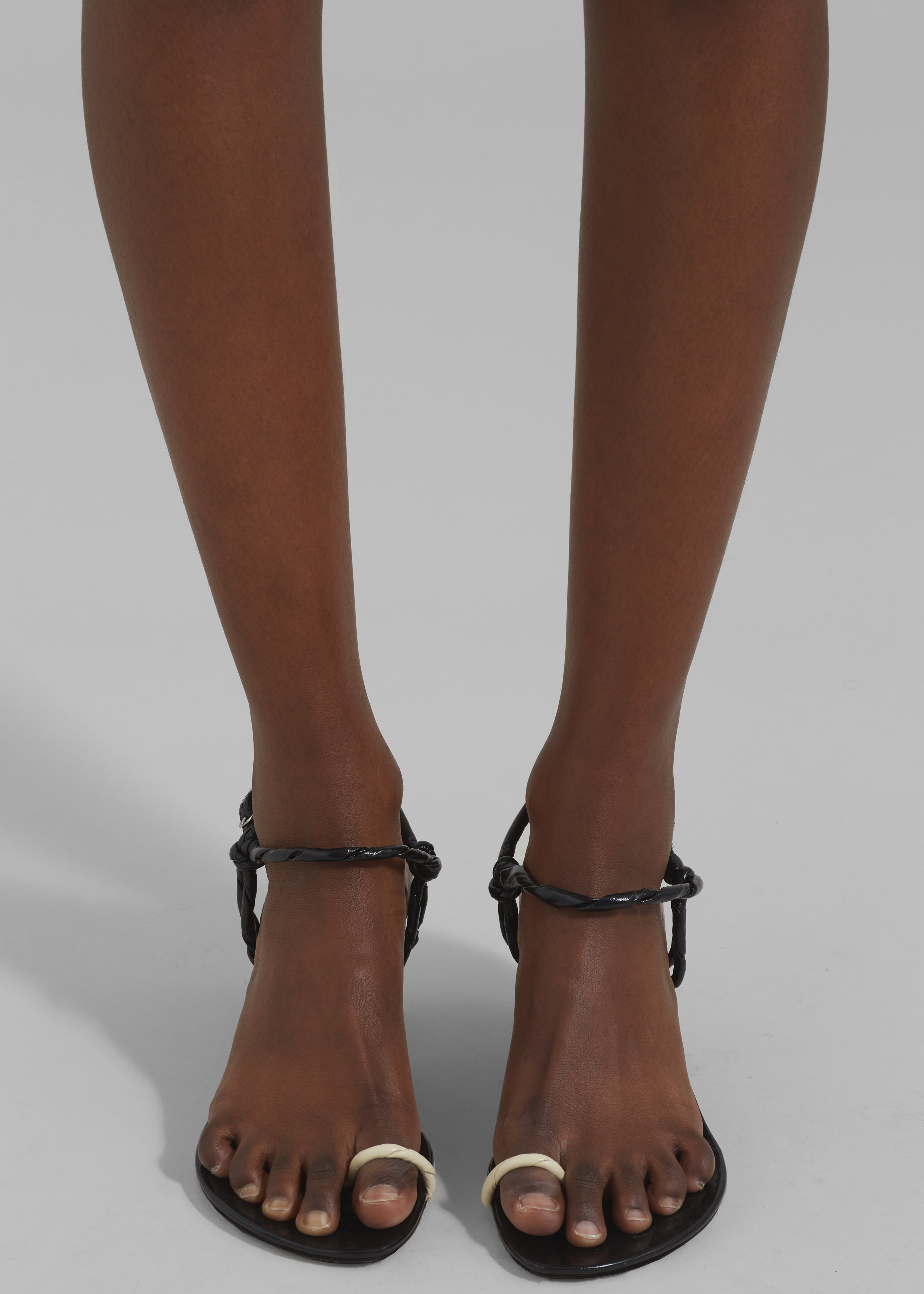 Proenza Schouler Tee Toe Ring Sandals - Black/Cream - 8