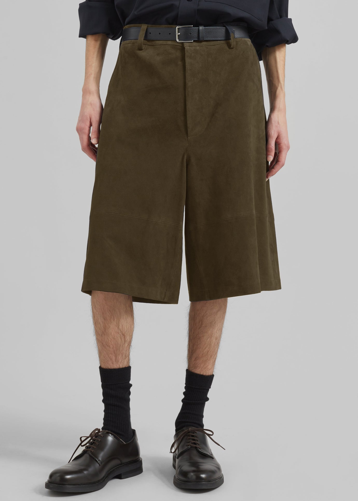 Radlett Suede Bermuda Shorts - Khaki