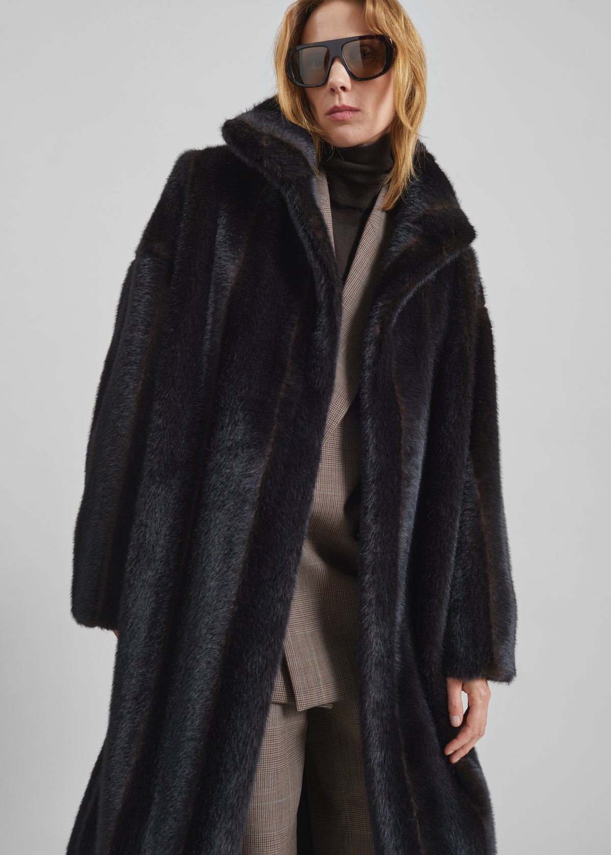 Cappotto a vestaglia Ravello in pelliccia sintetica - Marrone scuro