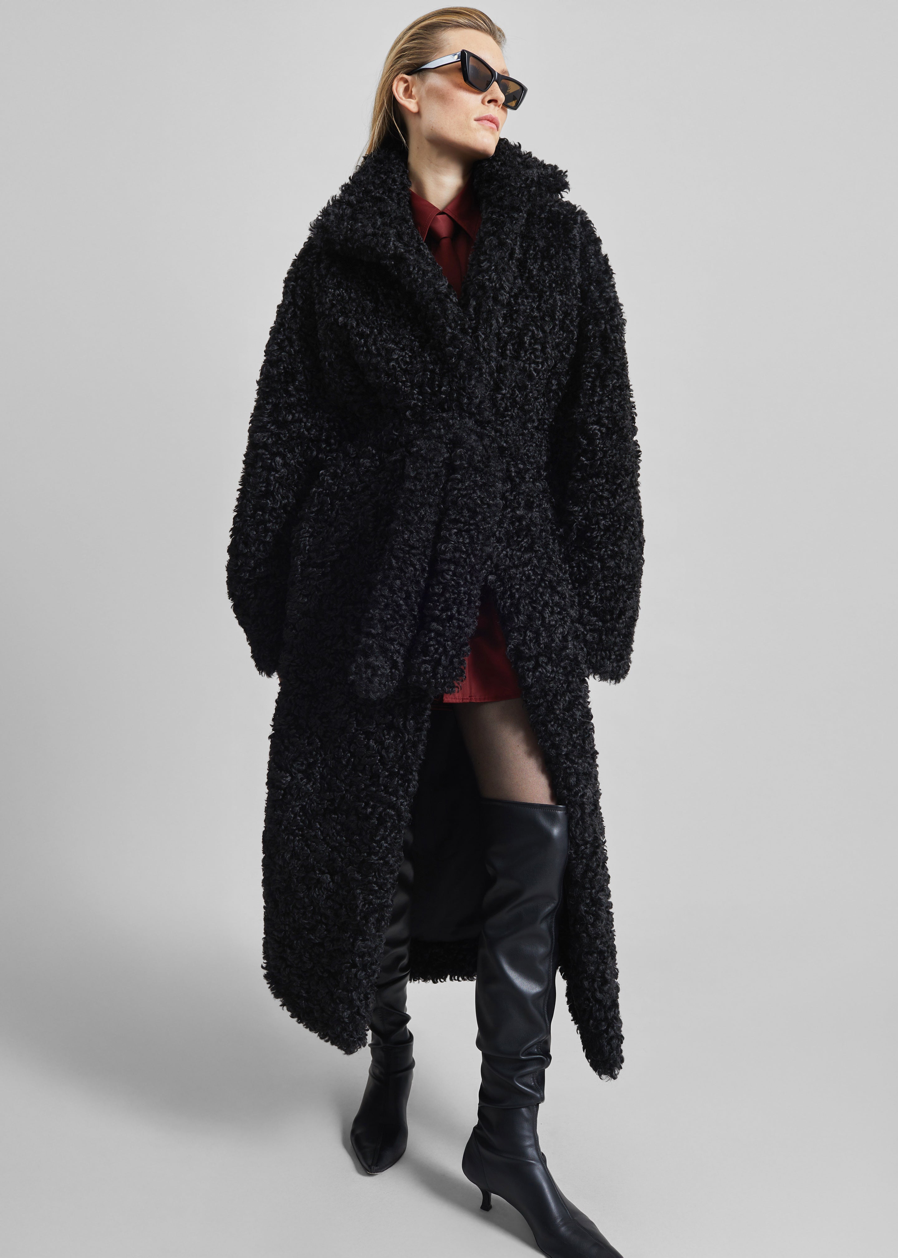 atyHerlipto  Faux Fur Coat ブラック RUDSAK SIENA Women's Black Faux Fur Coat | Adaptable Warmth