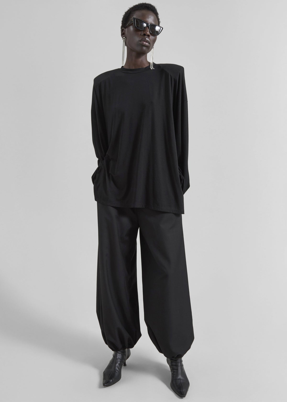 Ravvi Soft Padded Top - Black - 2