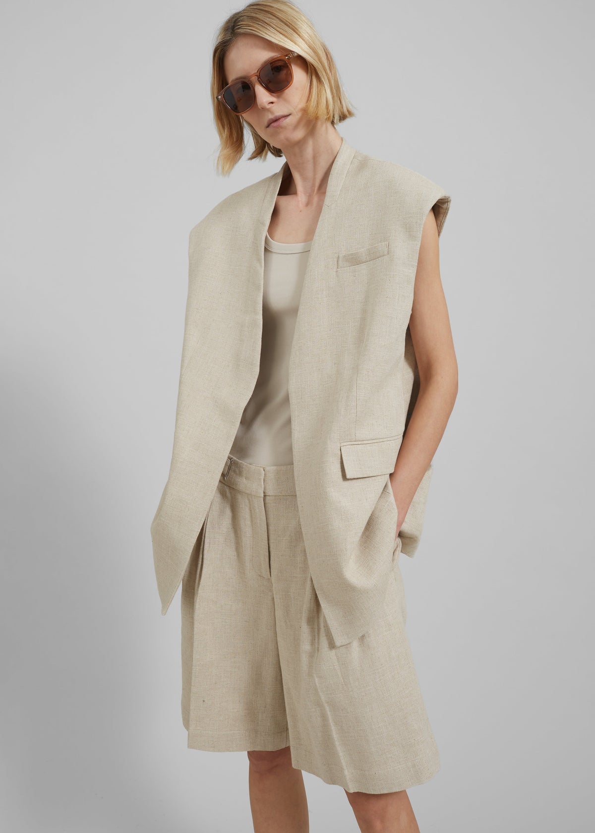 Remain Oversized Vest - Tofu Beige - 3