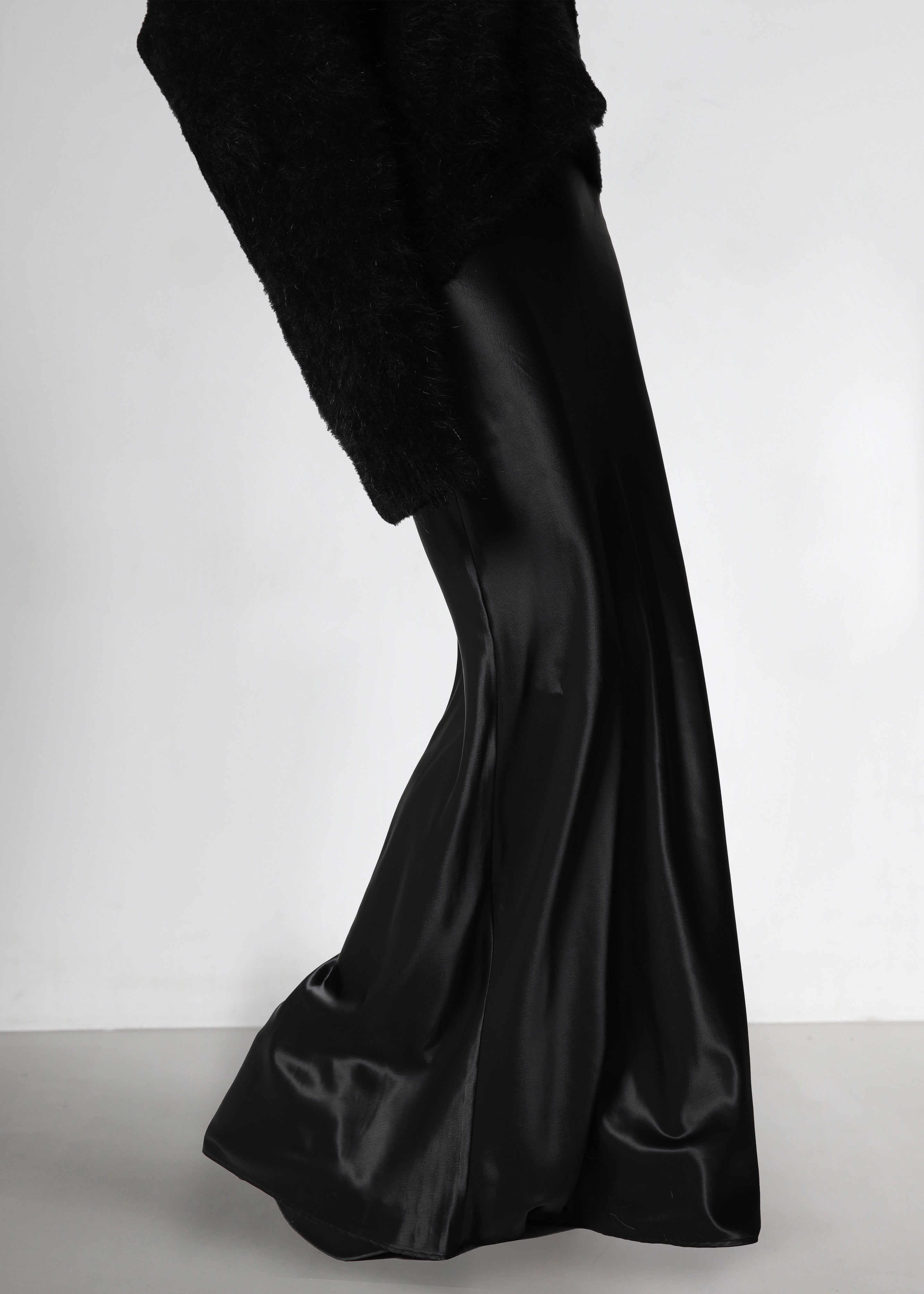 Renesmee Satin Skirt - Black - 5