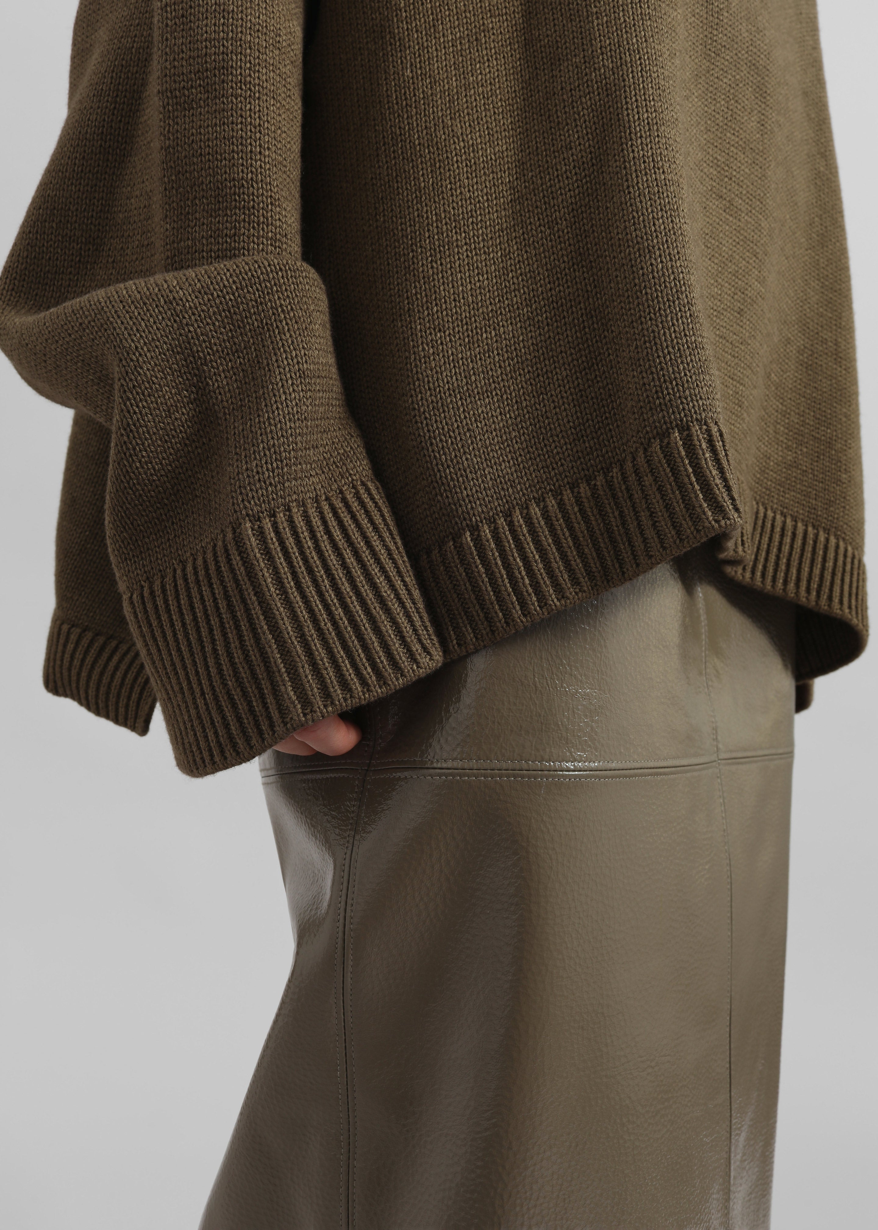 Rhea Trapeze Turtleneck - Olive - 5