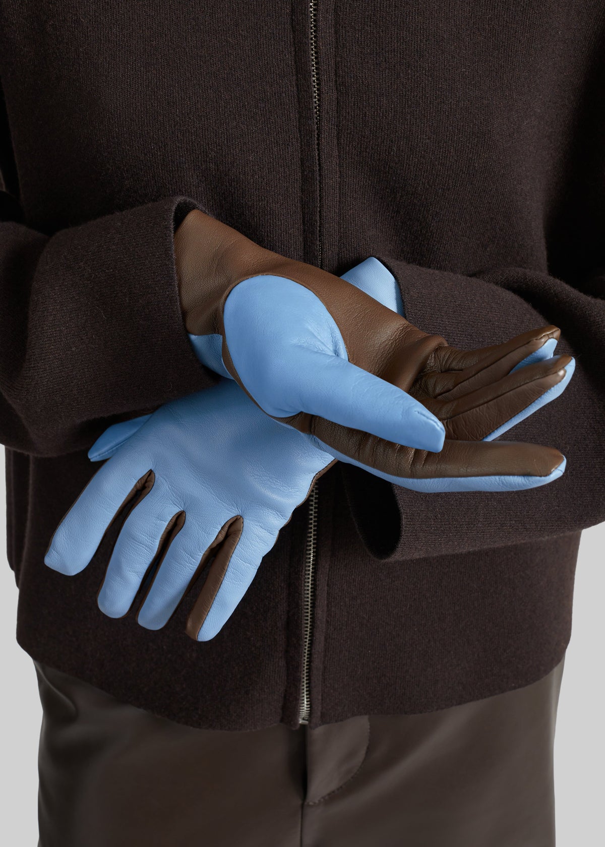 Gants courts Rion bicolores en cuir - Bleu pâle/marron clair