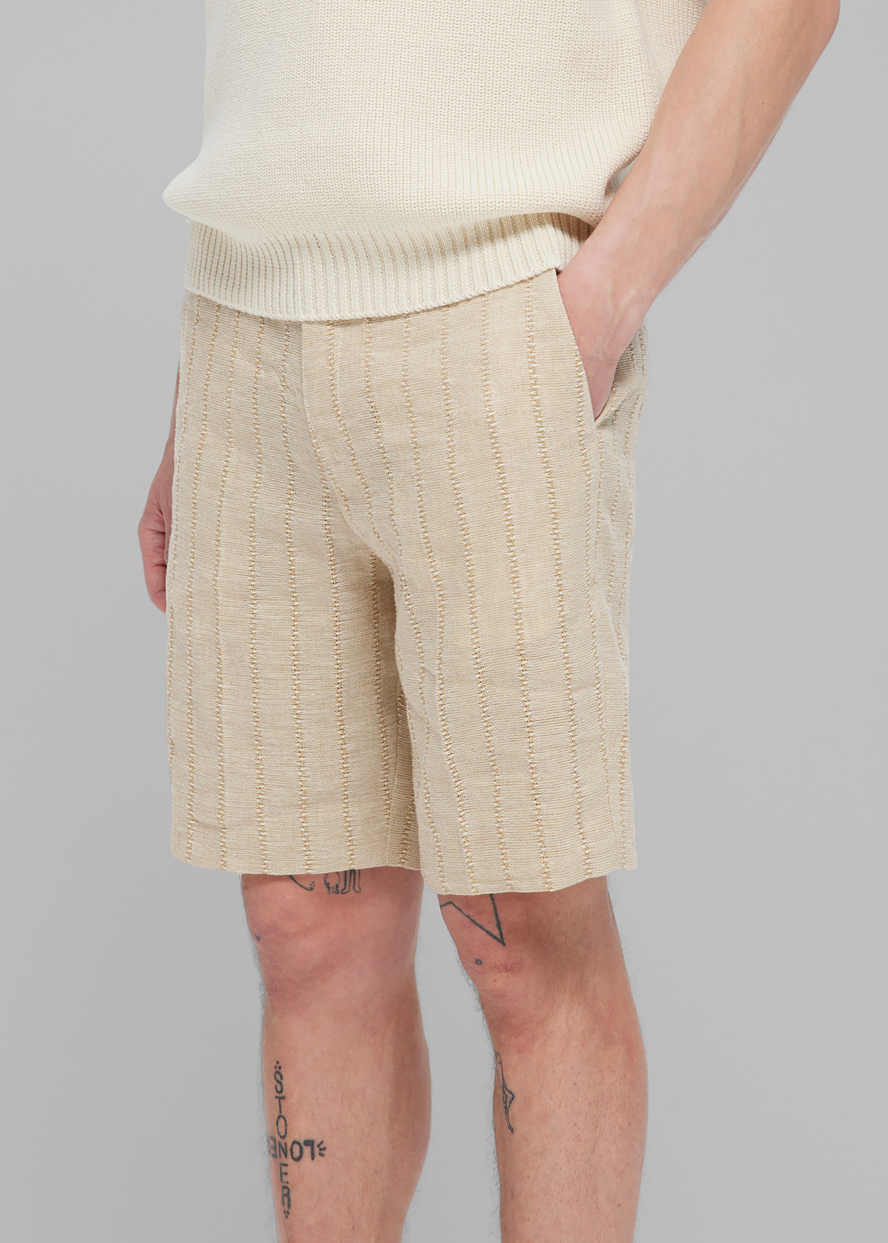 Róhe Resort Linen Shorts - Straw - 7