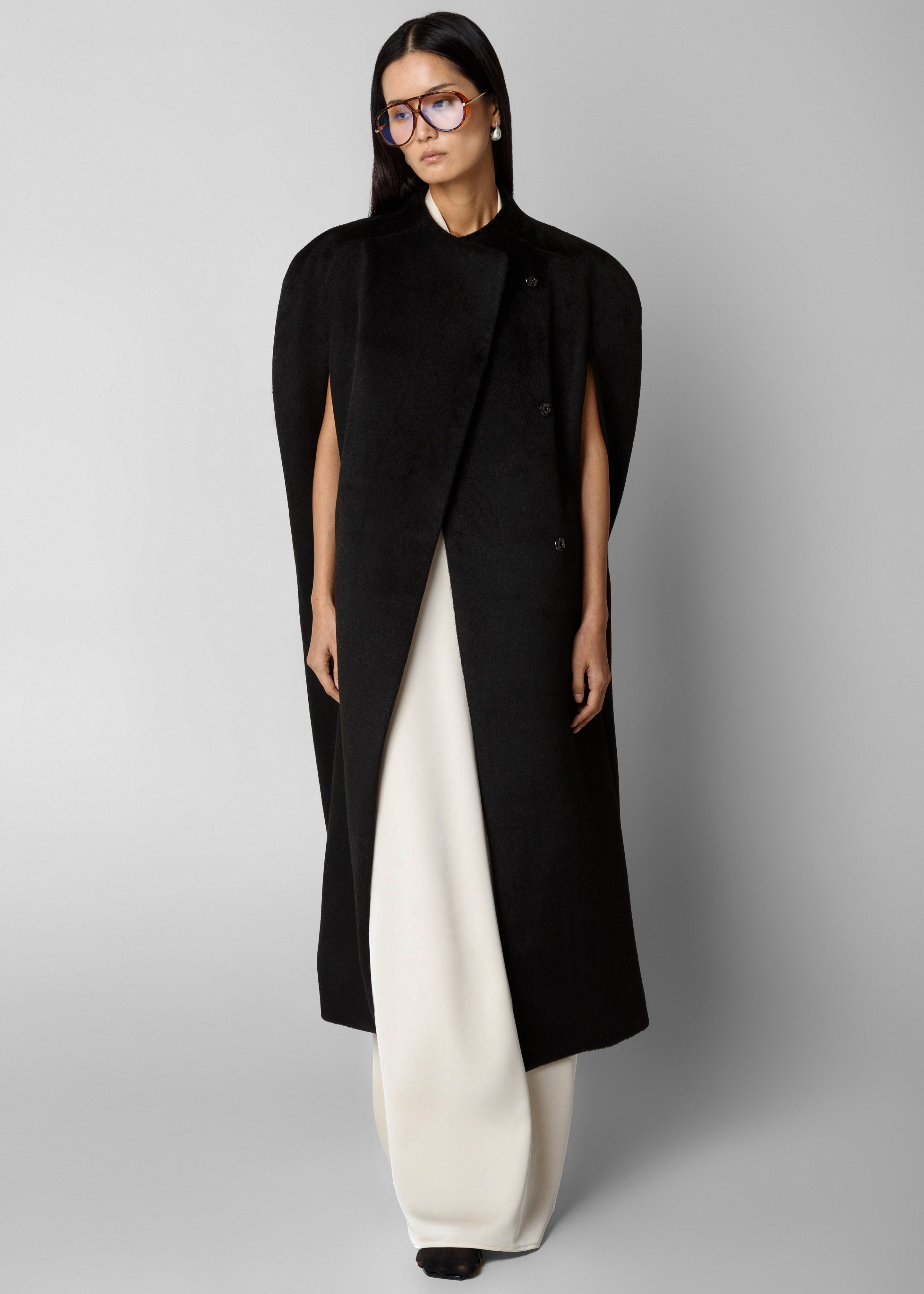 Roslev Cape Coat - Black - 4