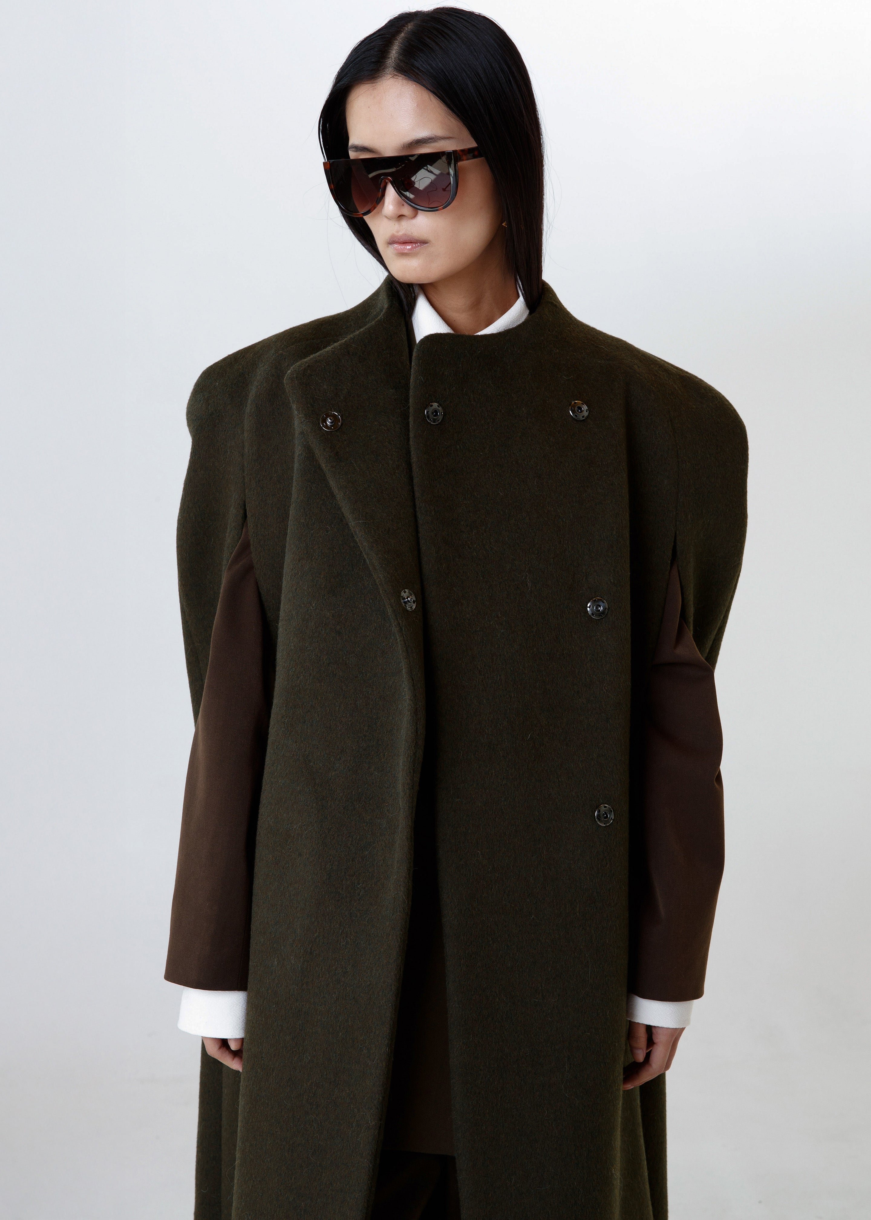 Roslev Cape Coat - Olive - 2