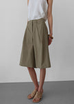 Rove Pleated Bermuda Shorts - Olive