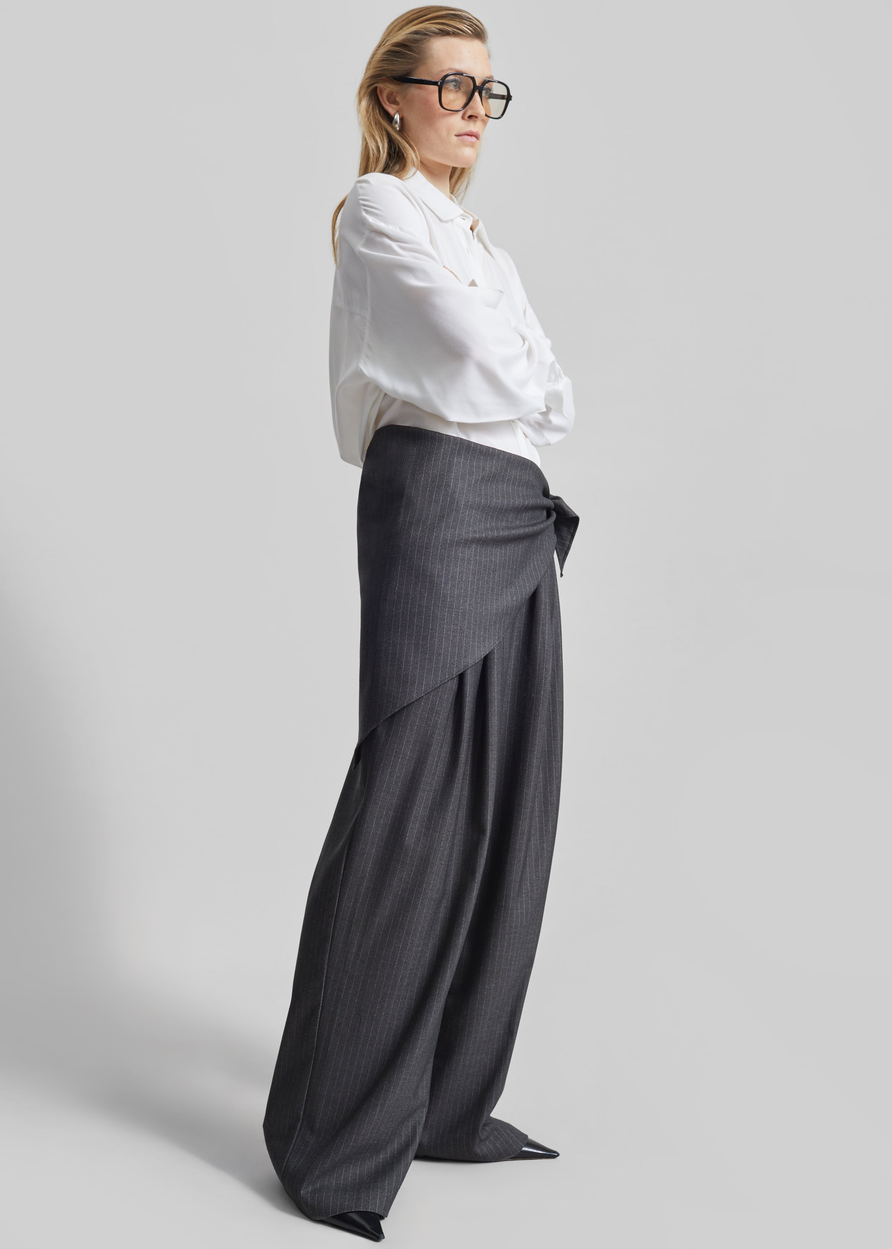 Rovigo Scarf Wrap Pants - Grey Stripe – The Frankie Shop Europe
