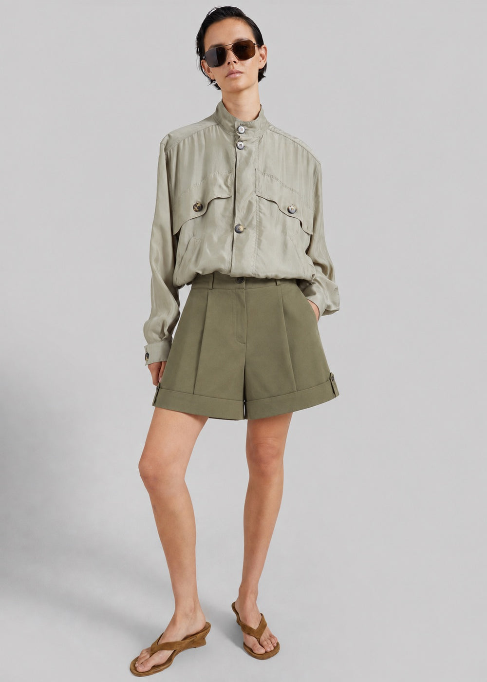 Rozane Adjustable Cuff Shorts - Olive