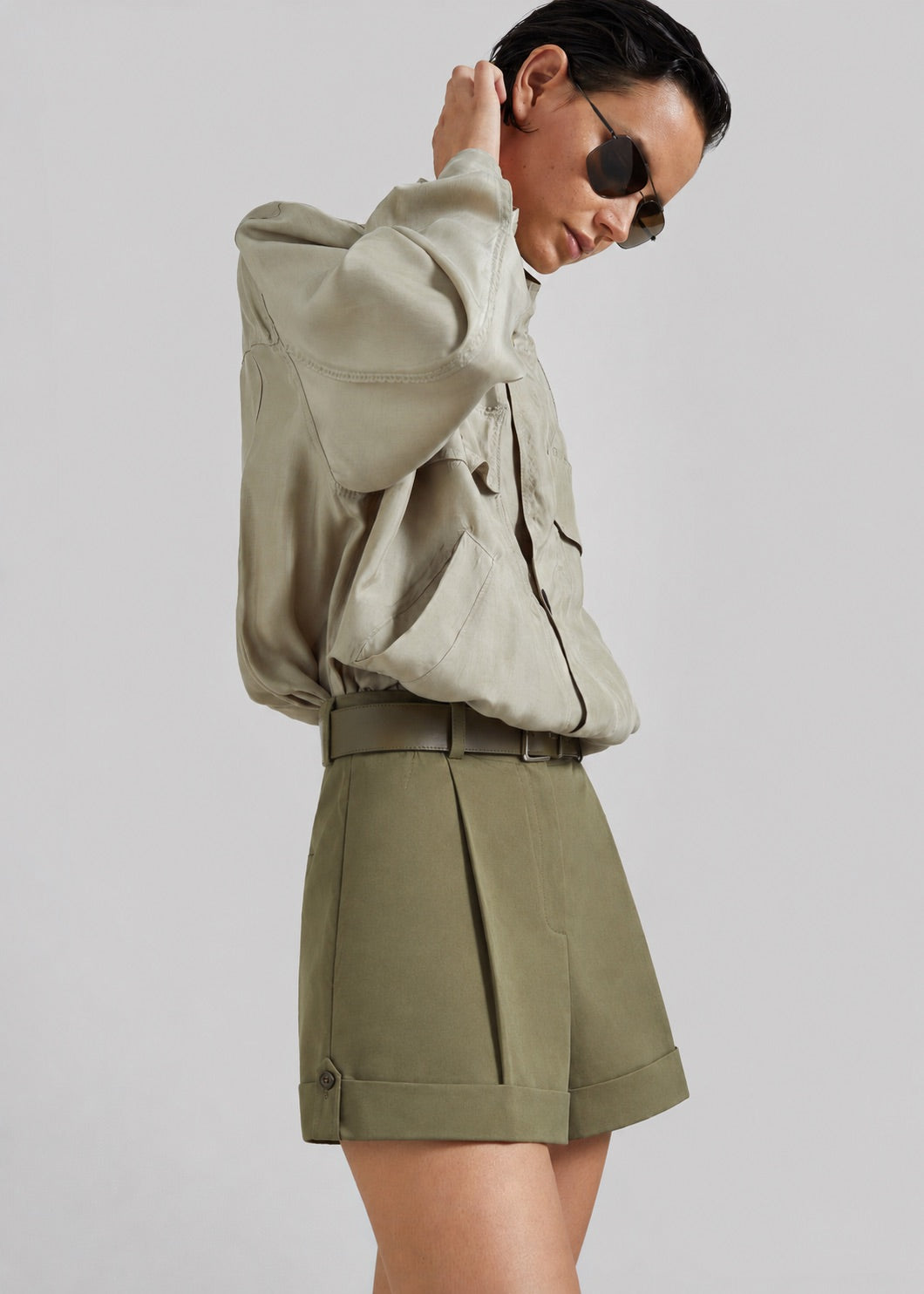 Rozane Pleated Cuff Shorts - Olive - 2