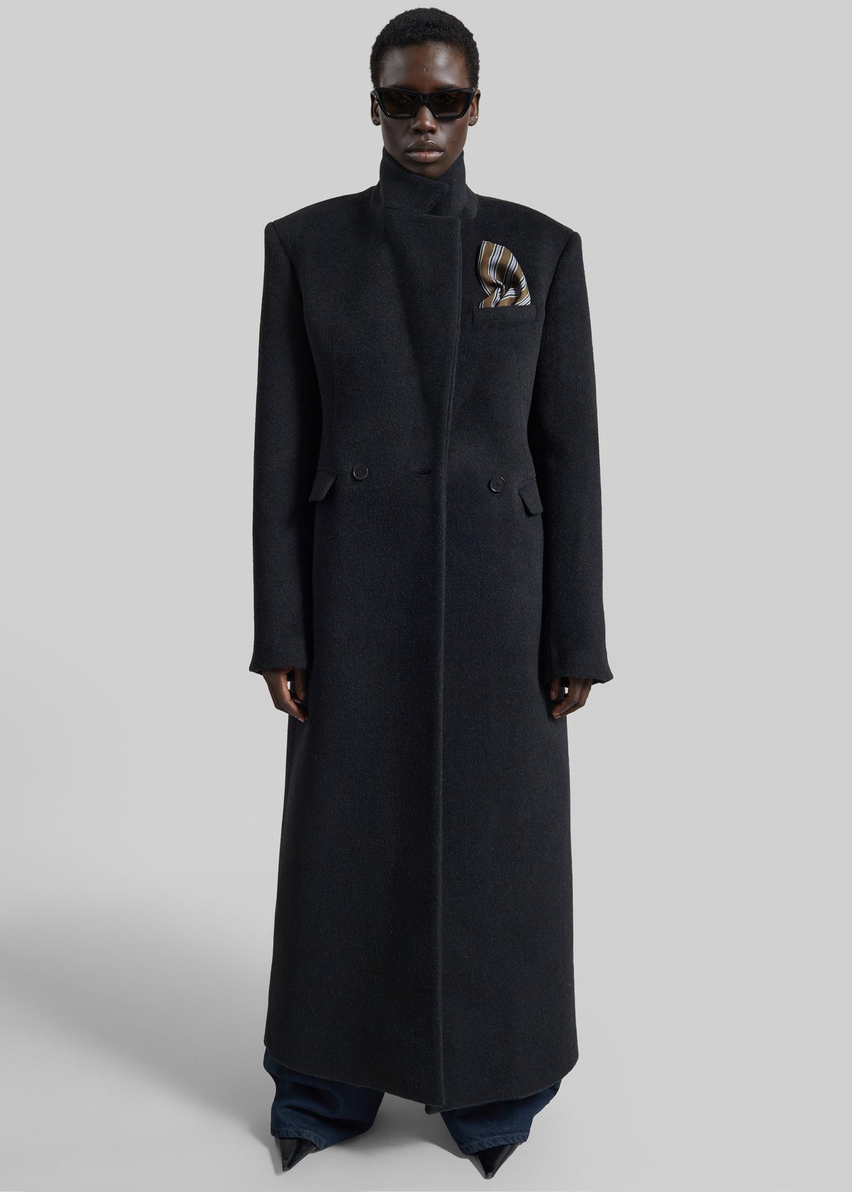 Saki Tailored Long Coat - Black
