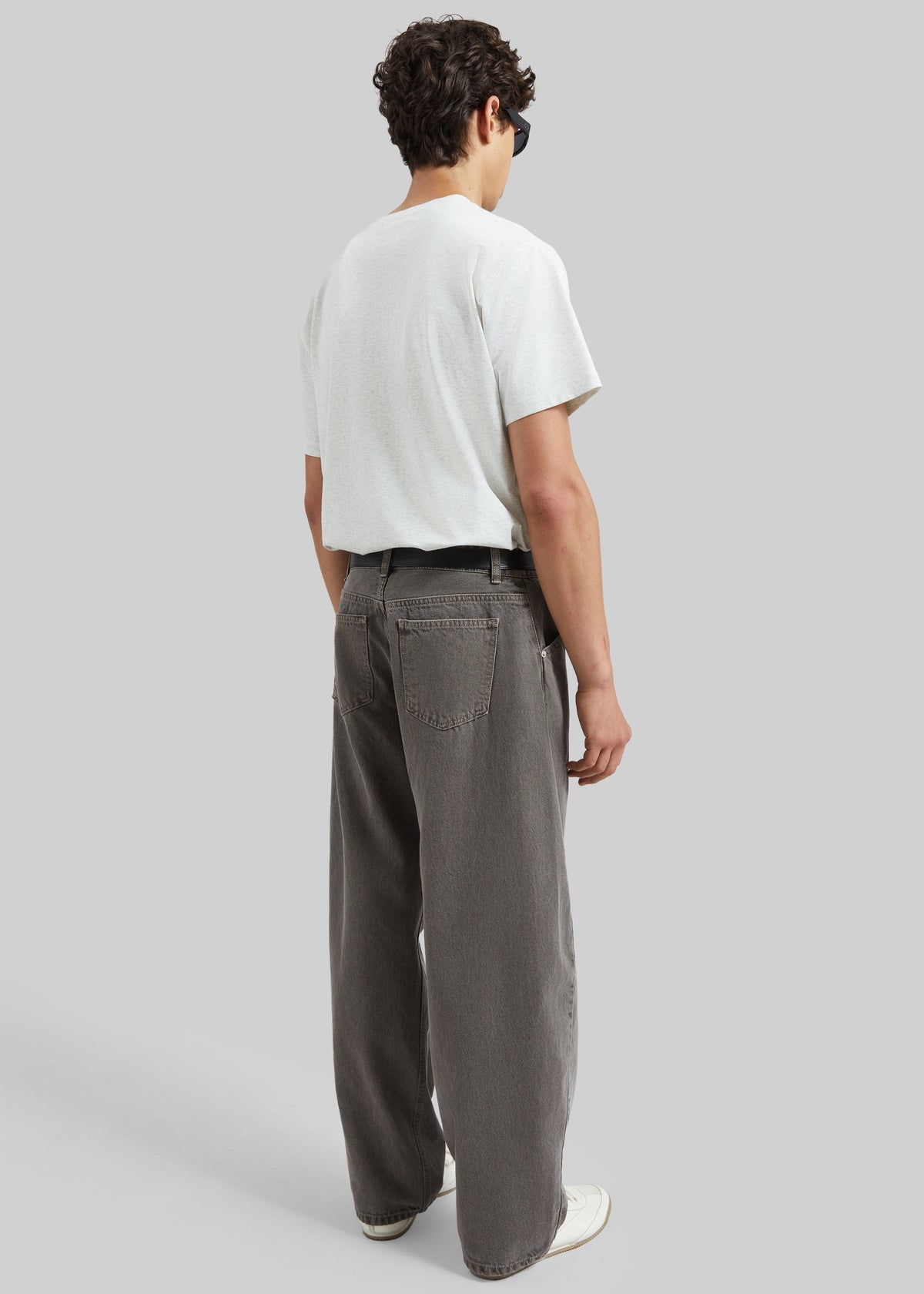 Salino Barrel Leg Jeans - Grey Wash - 6
