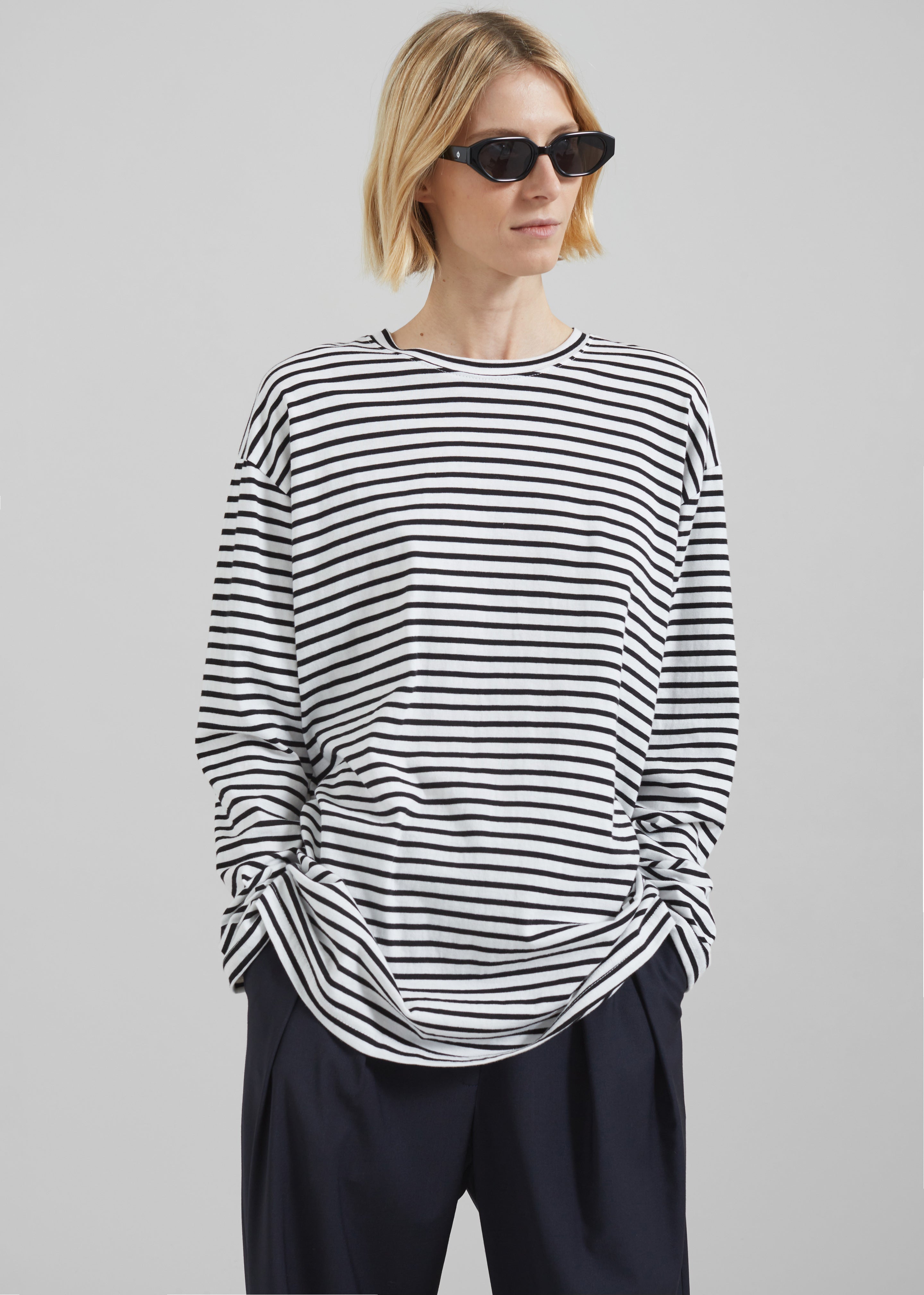 Salome Long Sleeve Tee - White/Black Stripe – The Frankie Shop Europe
