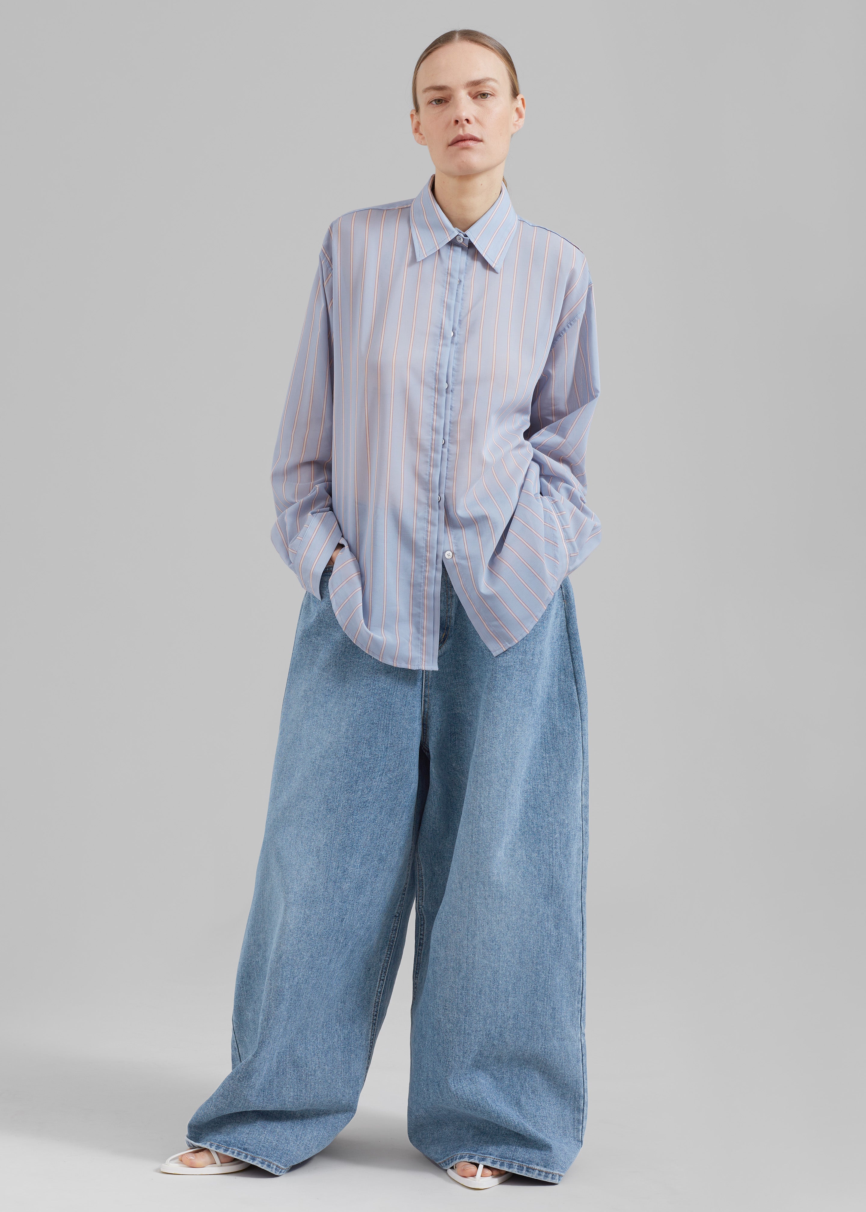 Sasha Wide Leg Jeans - Worn Wash - 6