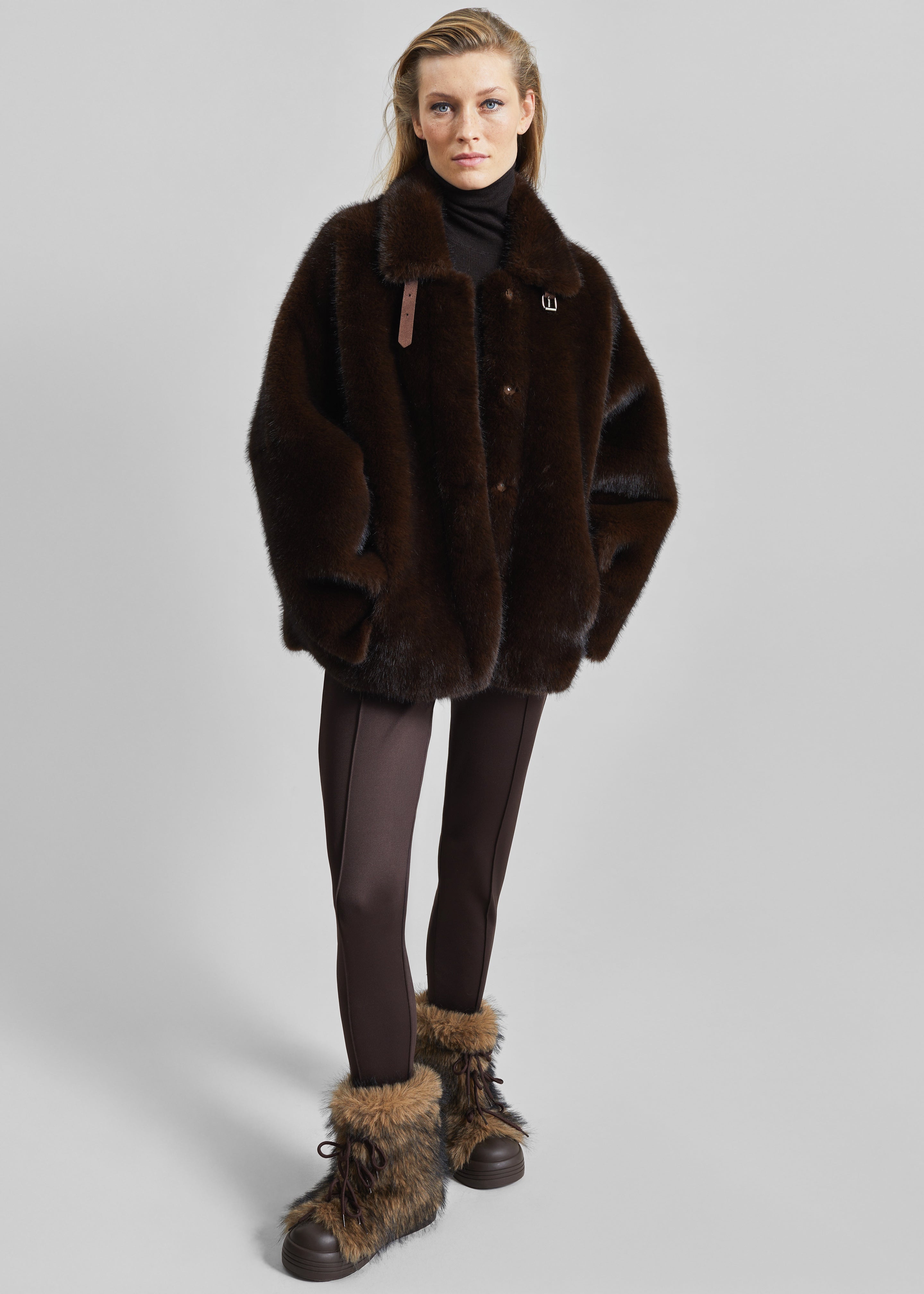 Veste Senja en fausse fourrure - Marron foncé - 4