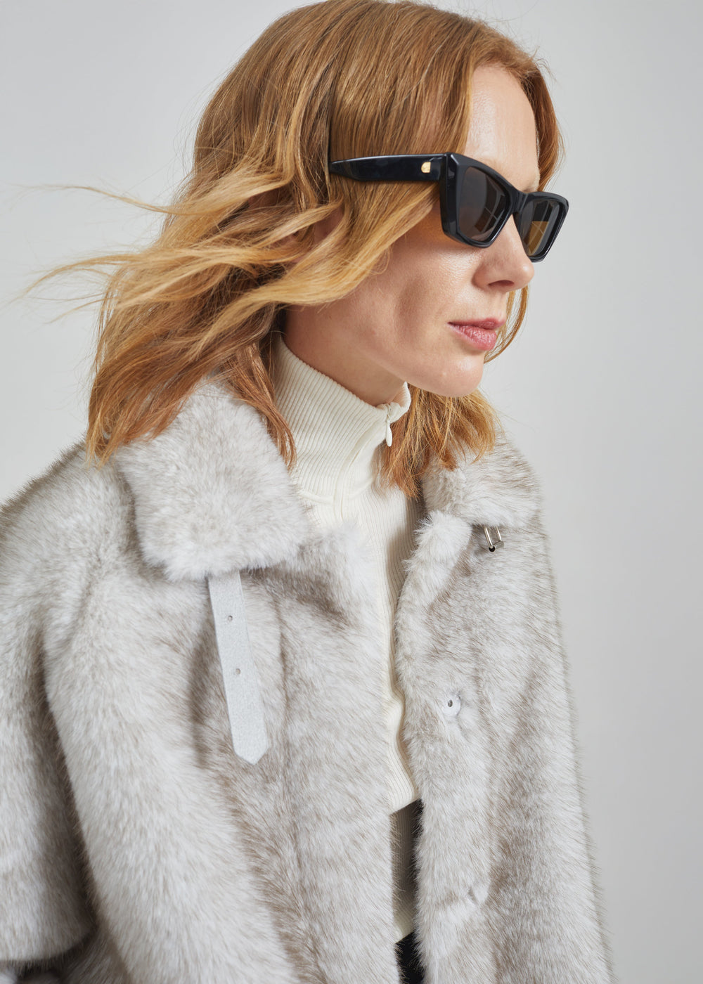 Senja Faux Fur Jacket - Light Beige - 1