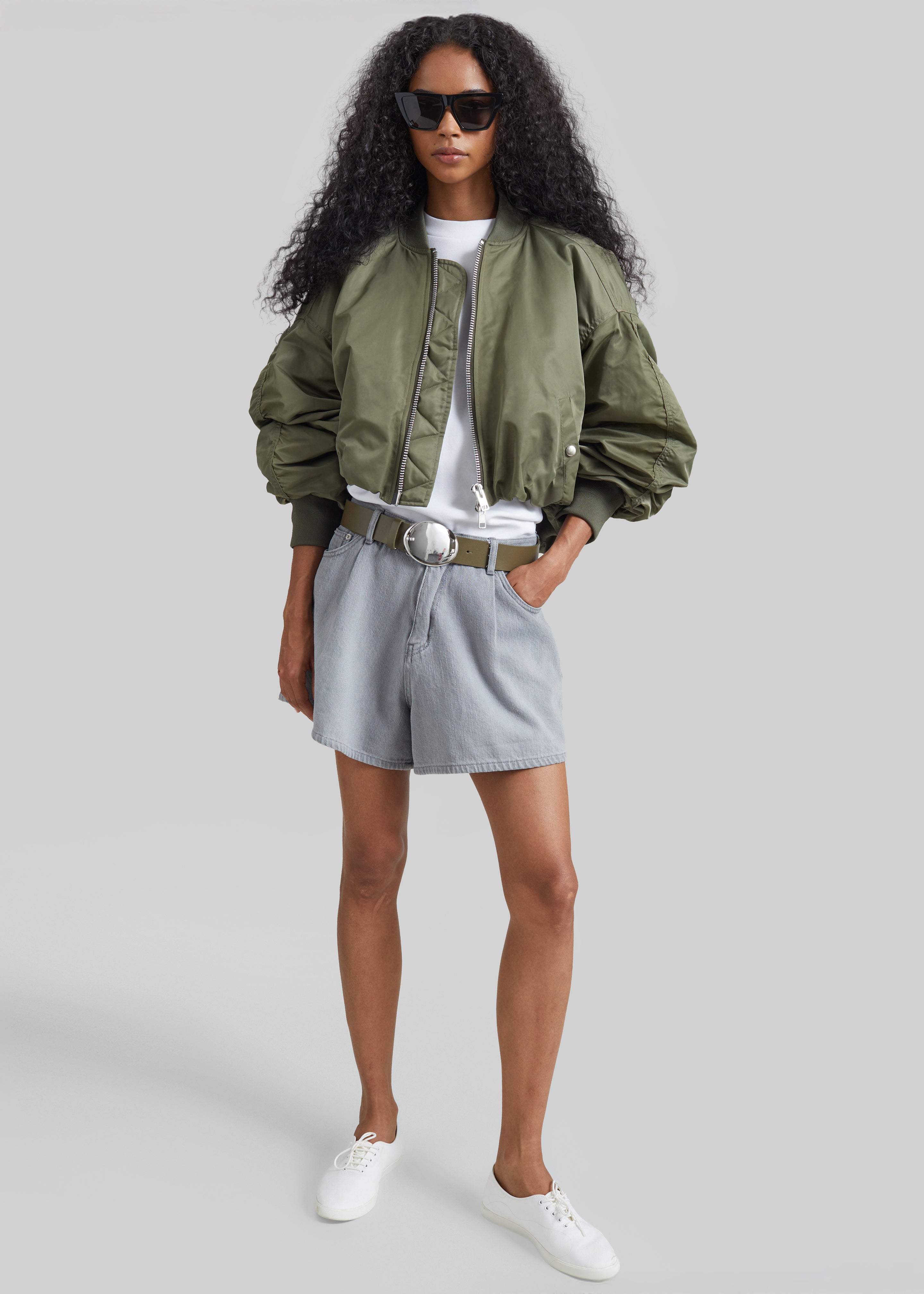 レア品！！Be Prepared : Zip Jacket カーキ ジャケット Skagen Cropped Trapeze Bomber Jacket - Olive – The Frankie Shop Europe