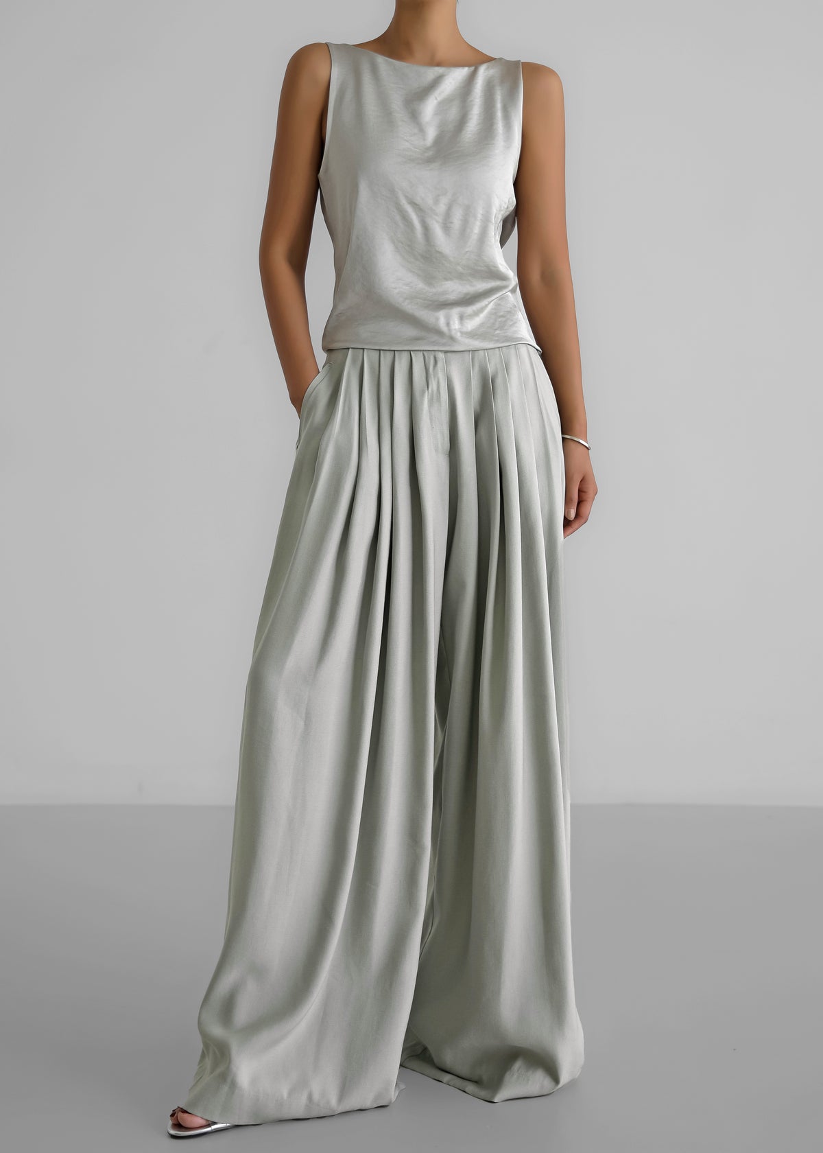 Sloane Wide Leg Trousers - Grey - 6