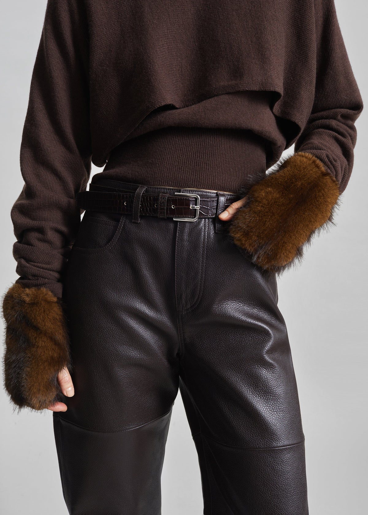 Snova Faux Fur Mittens - Dark Brown