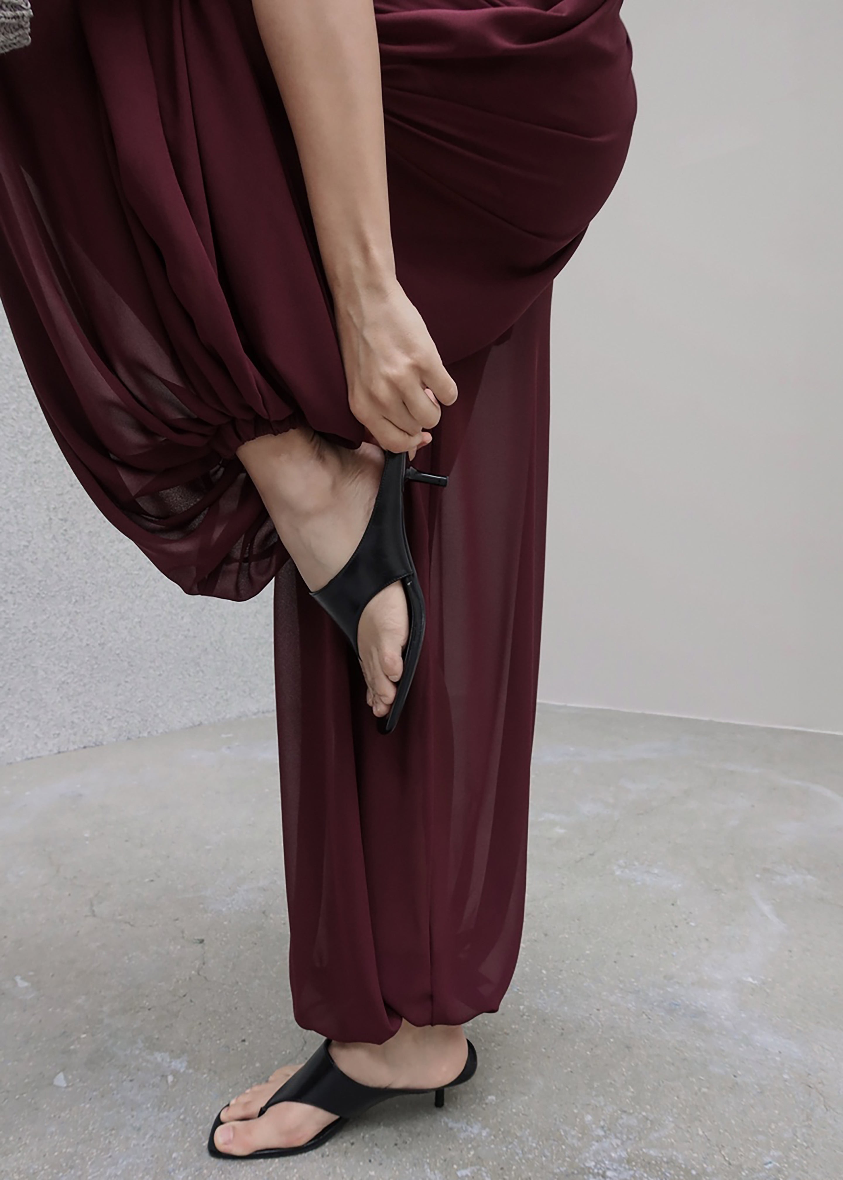 Solrae Fluid Balloon Pants - Burgundy - 11