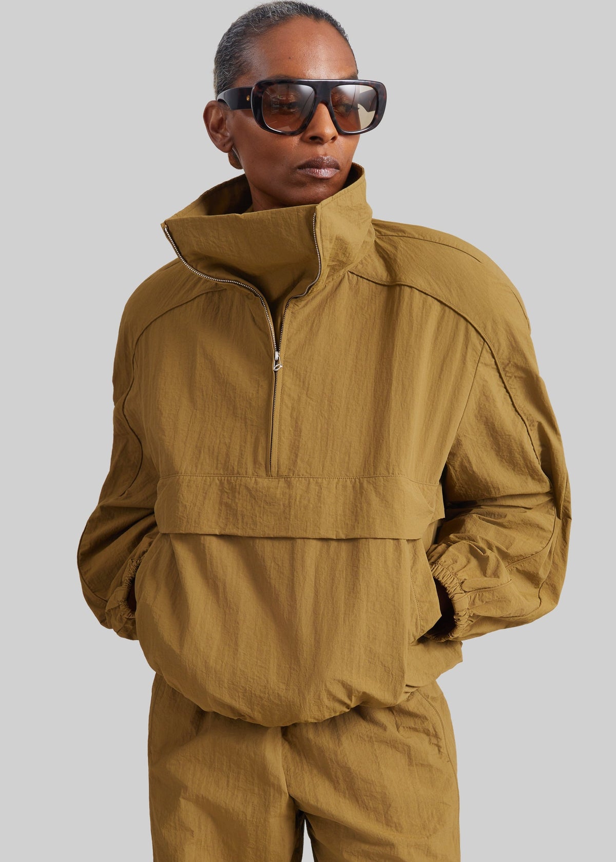 Sora Funnel Neck Anorak - Pale Olive