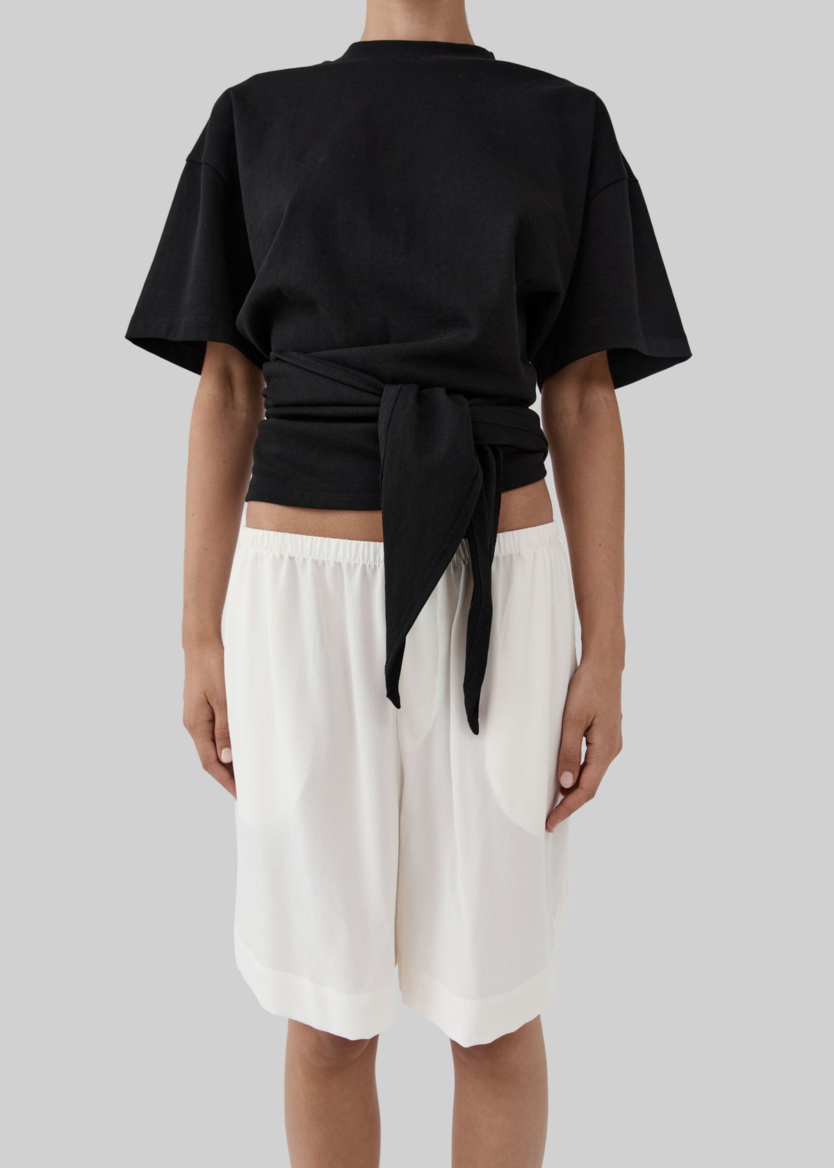 St. Agni Silk Everyday Relaxed Shorts - Tofu