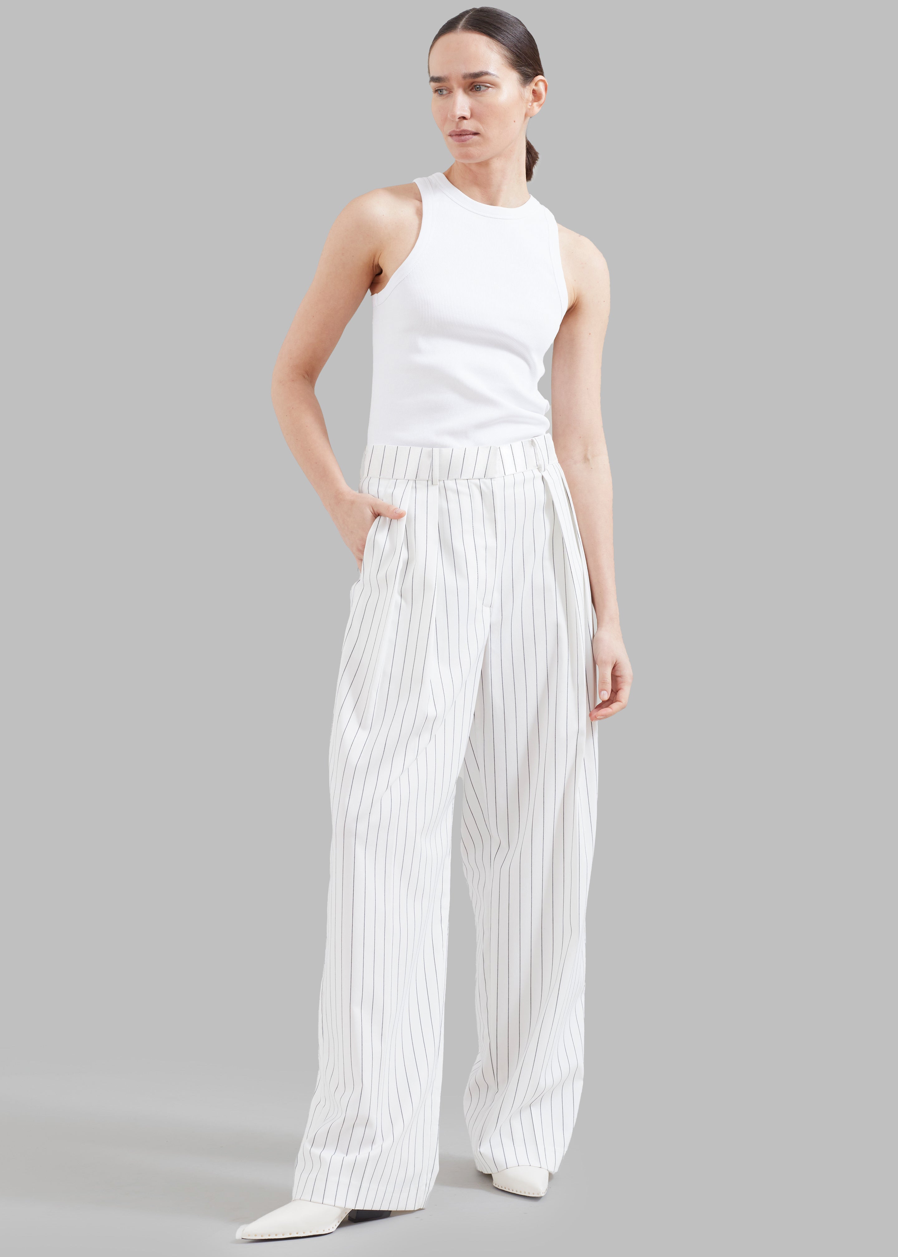 Tansy Fluid Pleated Trousers - White - 3
