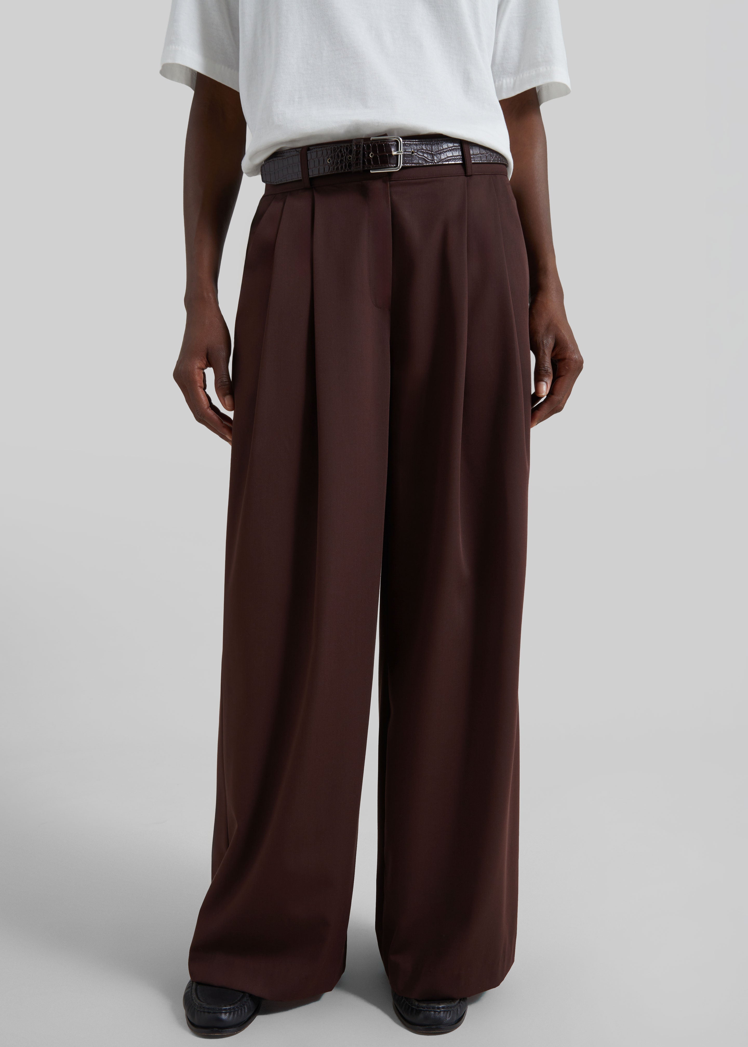 Taormina Pleated Trousers - Chocolate - 2