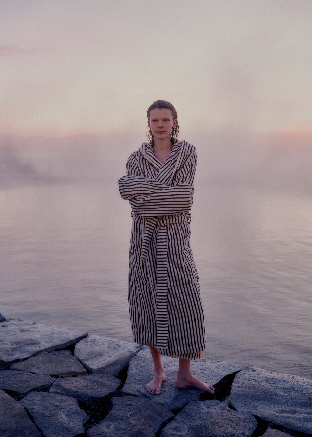 Tekla Hooded Bathrobe - Kodiak Stripes - 2