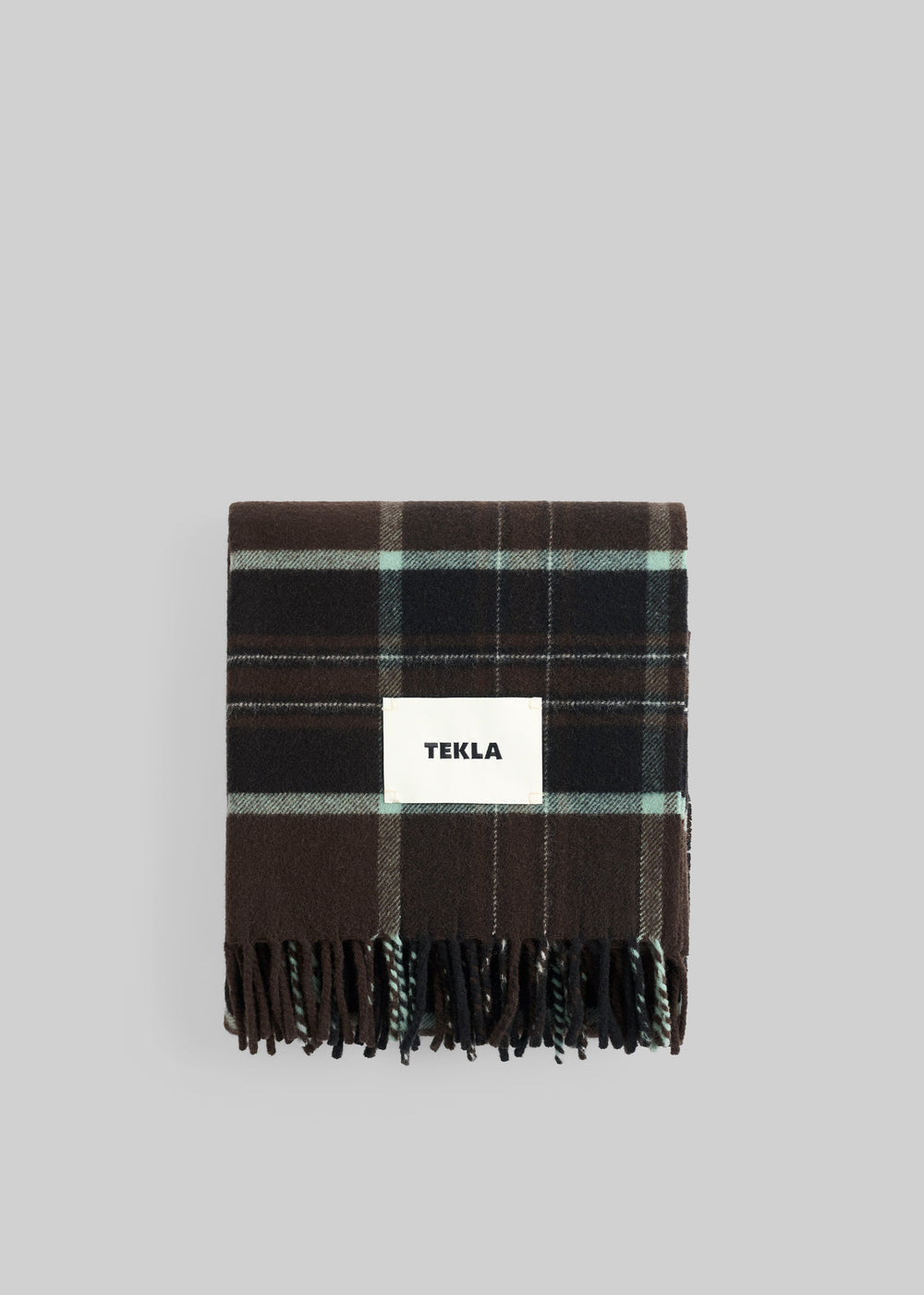 Tekla coperta in lana d'agnello con frange - Fearn Plaid
