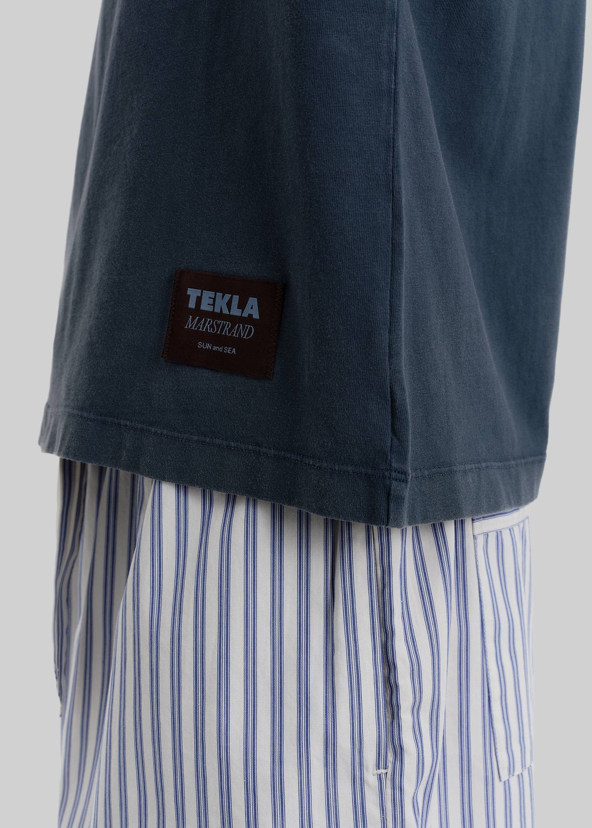 Tekla Men's T-Shirt - Sun Bleached Navy - 2