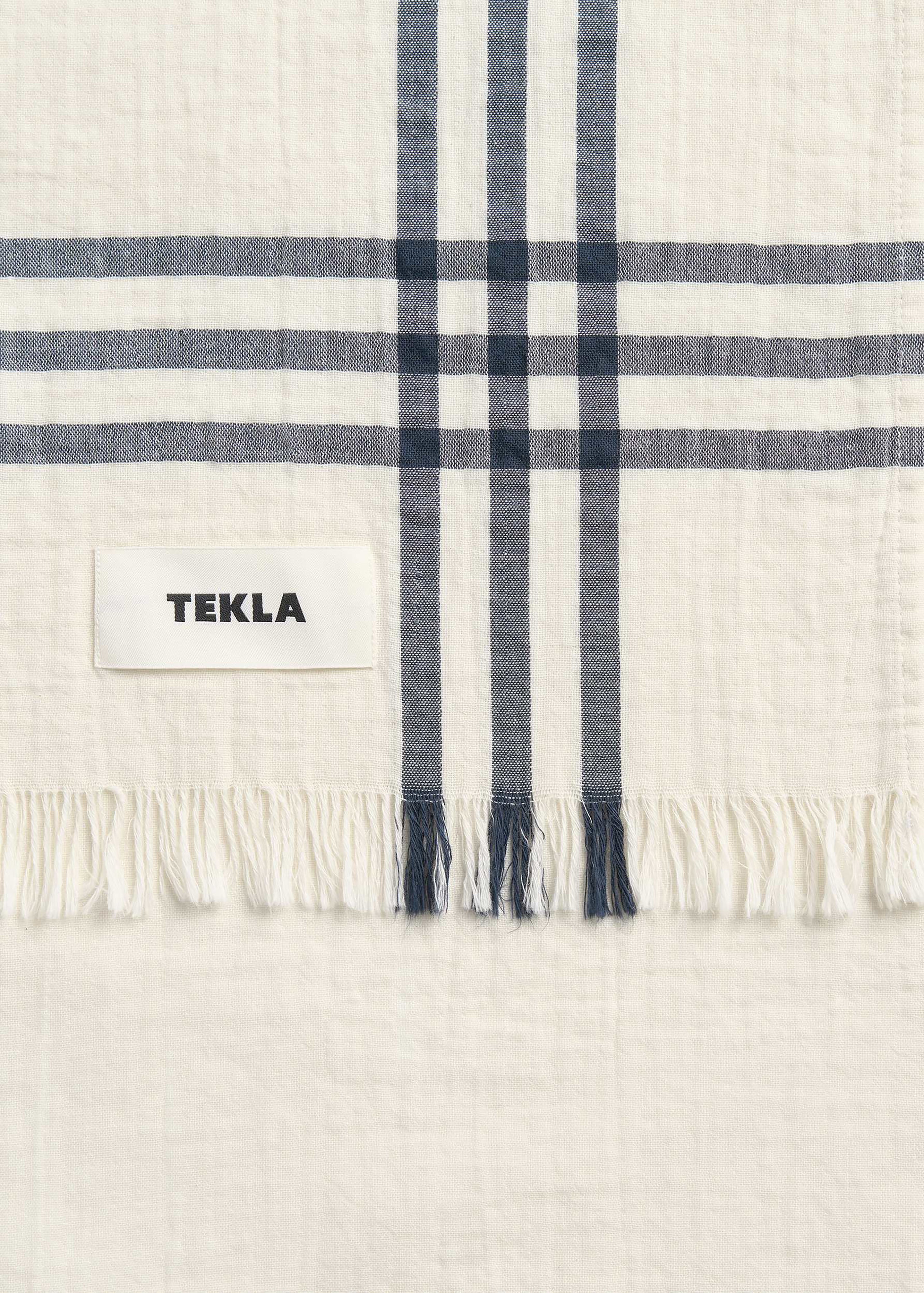 Tekla Sarong - Leche - 3