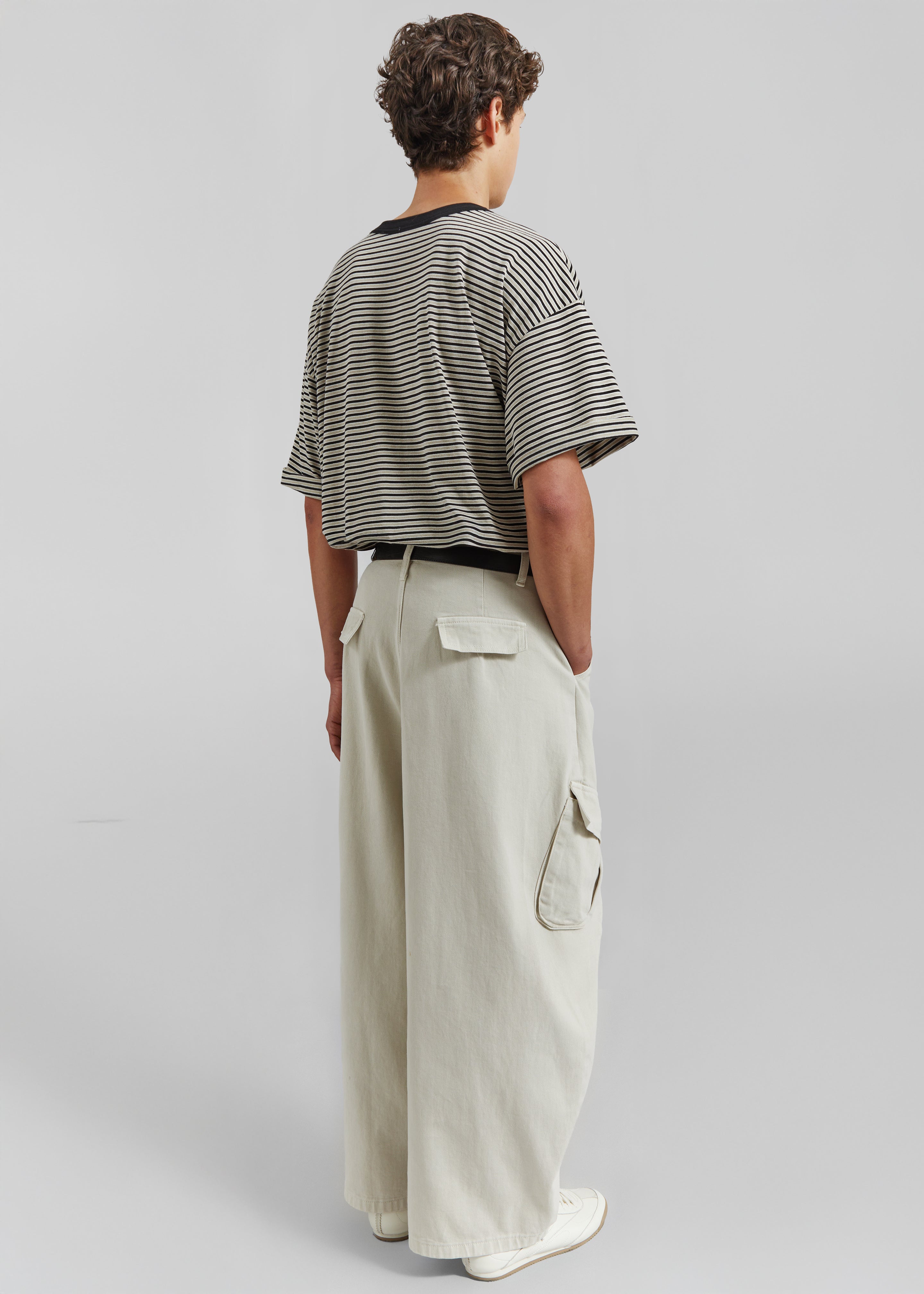 Terence Curved Cargo Pants - Light Beige - 9