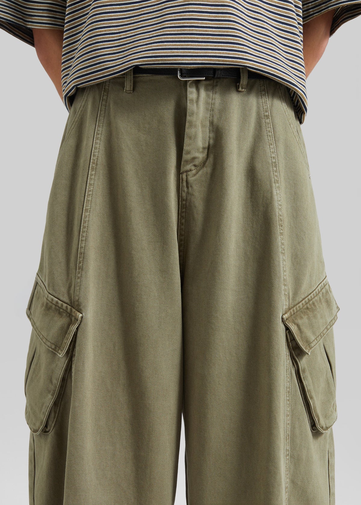 Terence Curved Cargo Pants - Pale Olive - 3