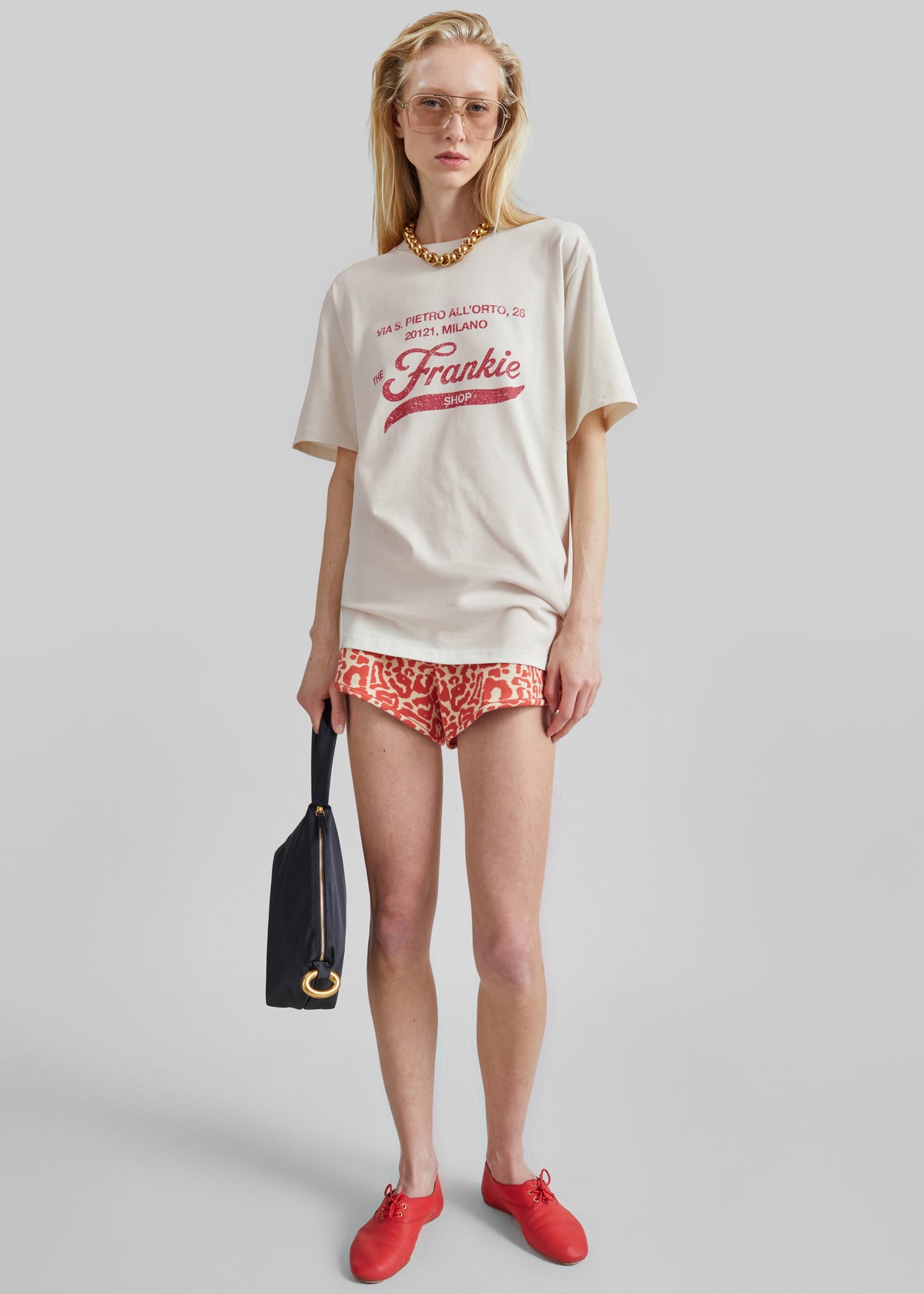Shop the look image for T-shirt TFS Milano - Beige