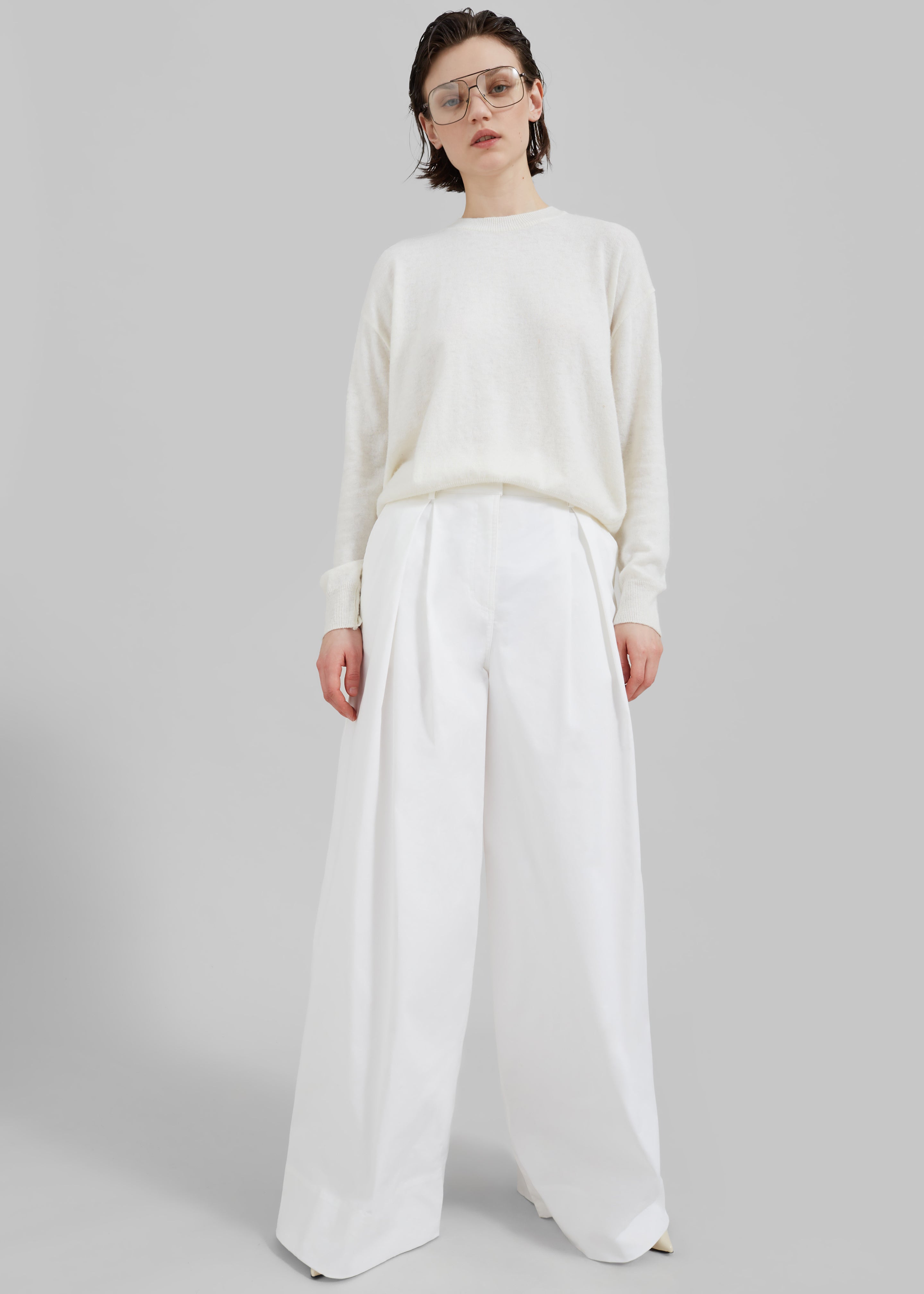 The Garment Avelino Pants - Cream - 1